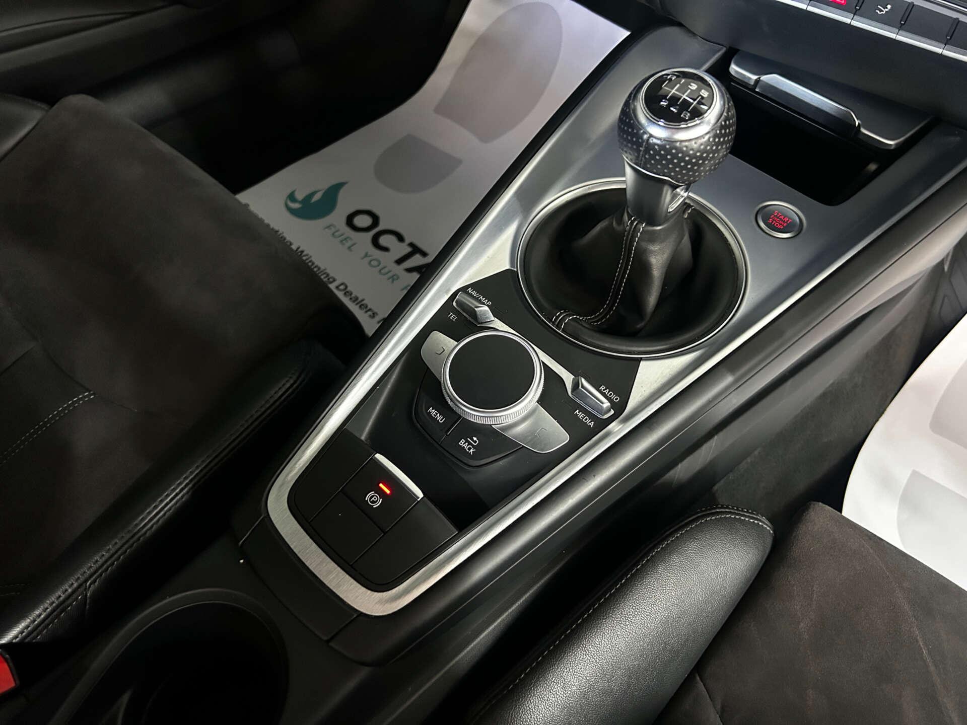 Audi TT view 52