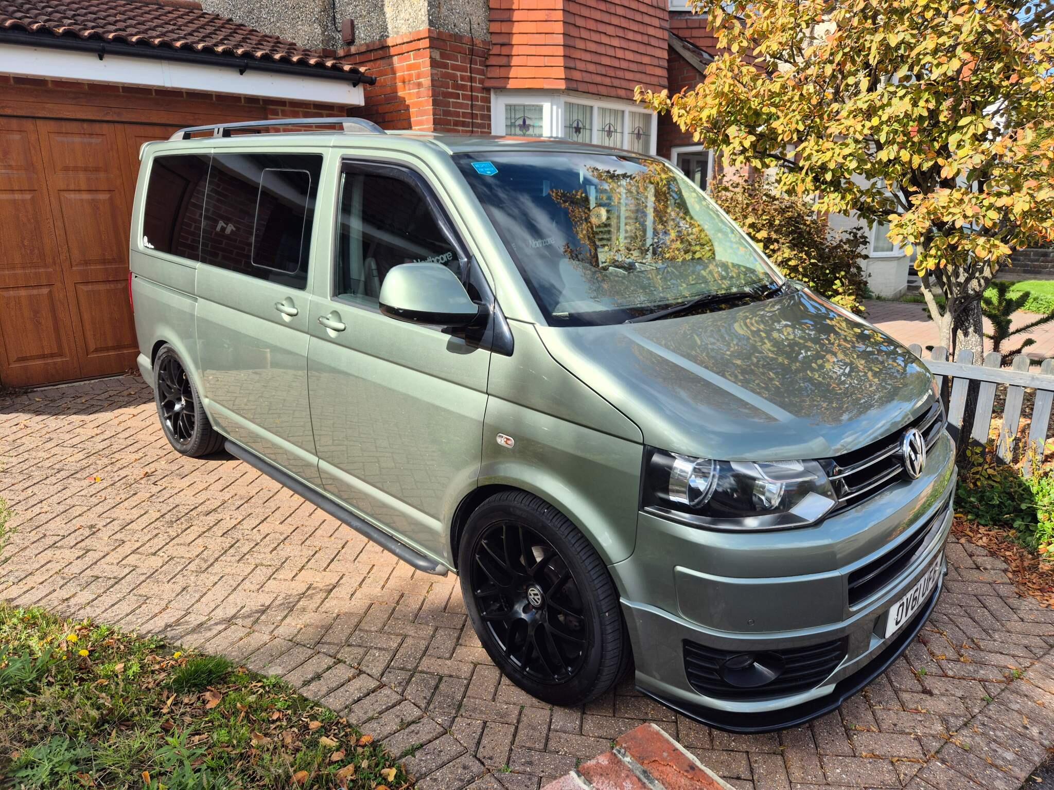 Volkswagen Transporter Shuttle
