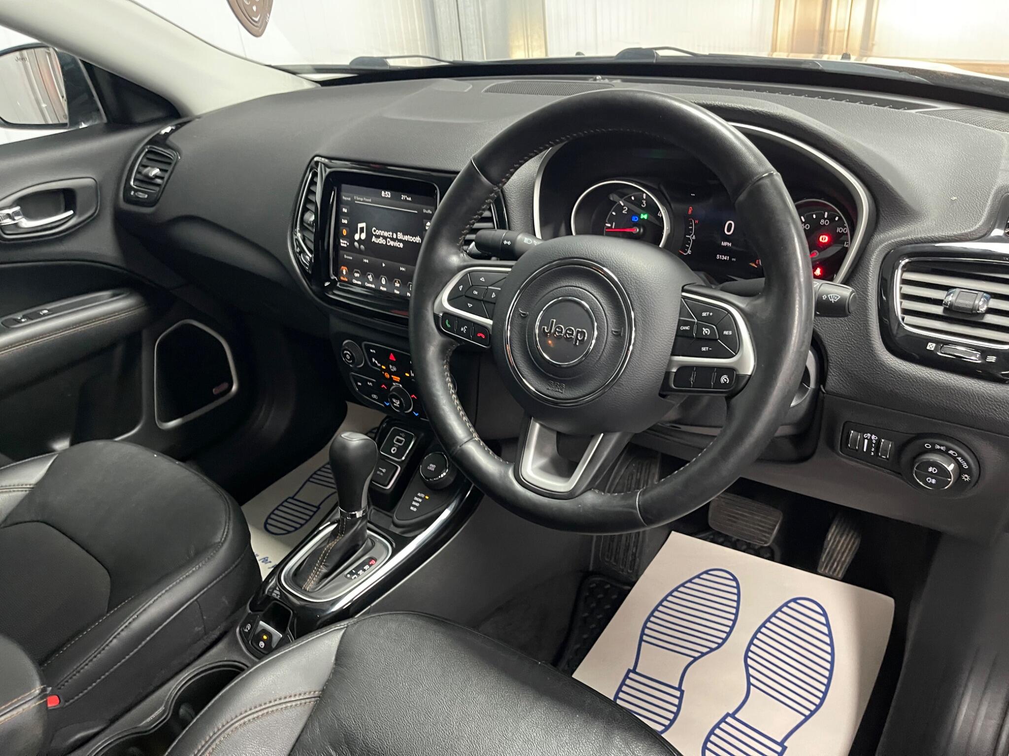 Jeep Compass view 27
