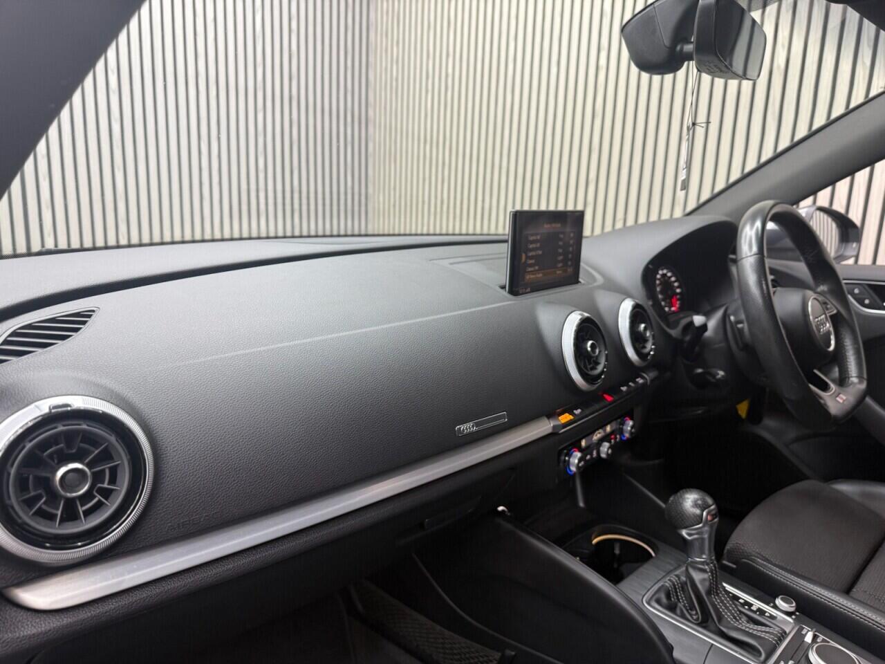 Audi A3 view 5