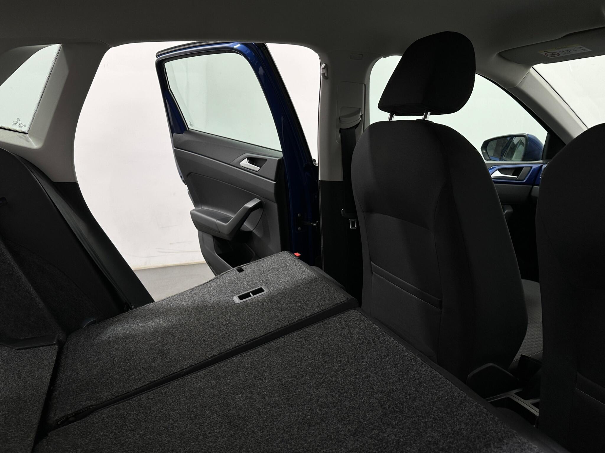 Volkswagen Polo view 42
