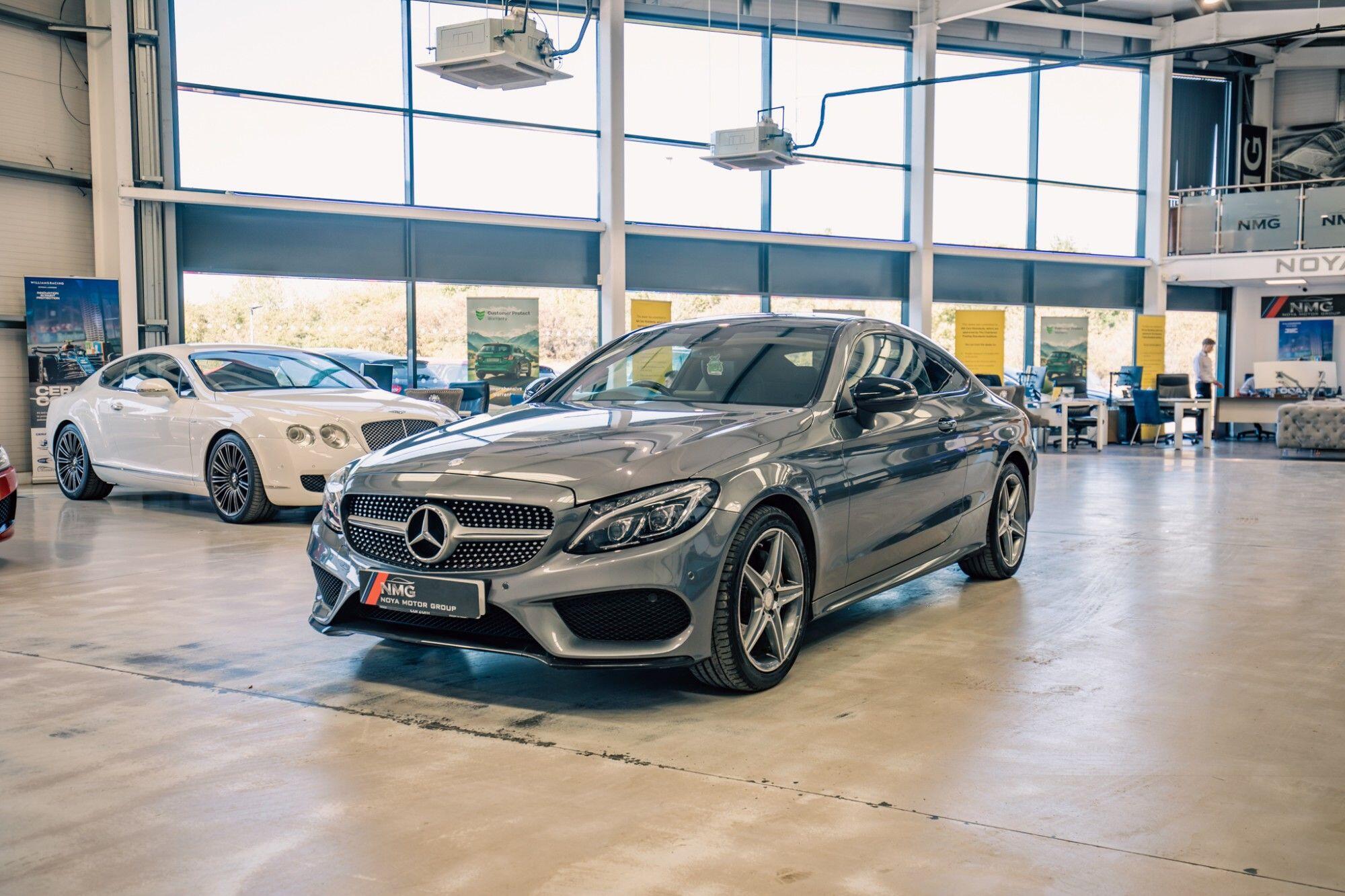 Mercedes-Benz C-Class view 22