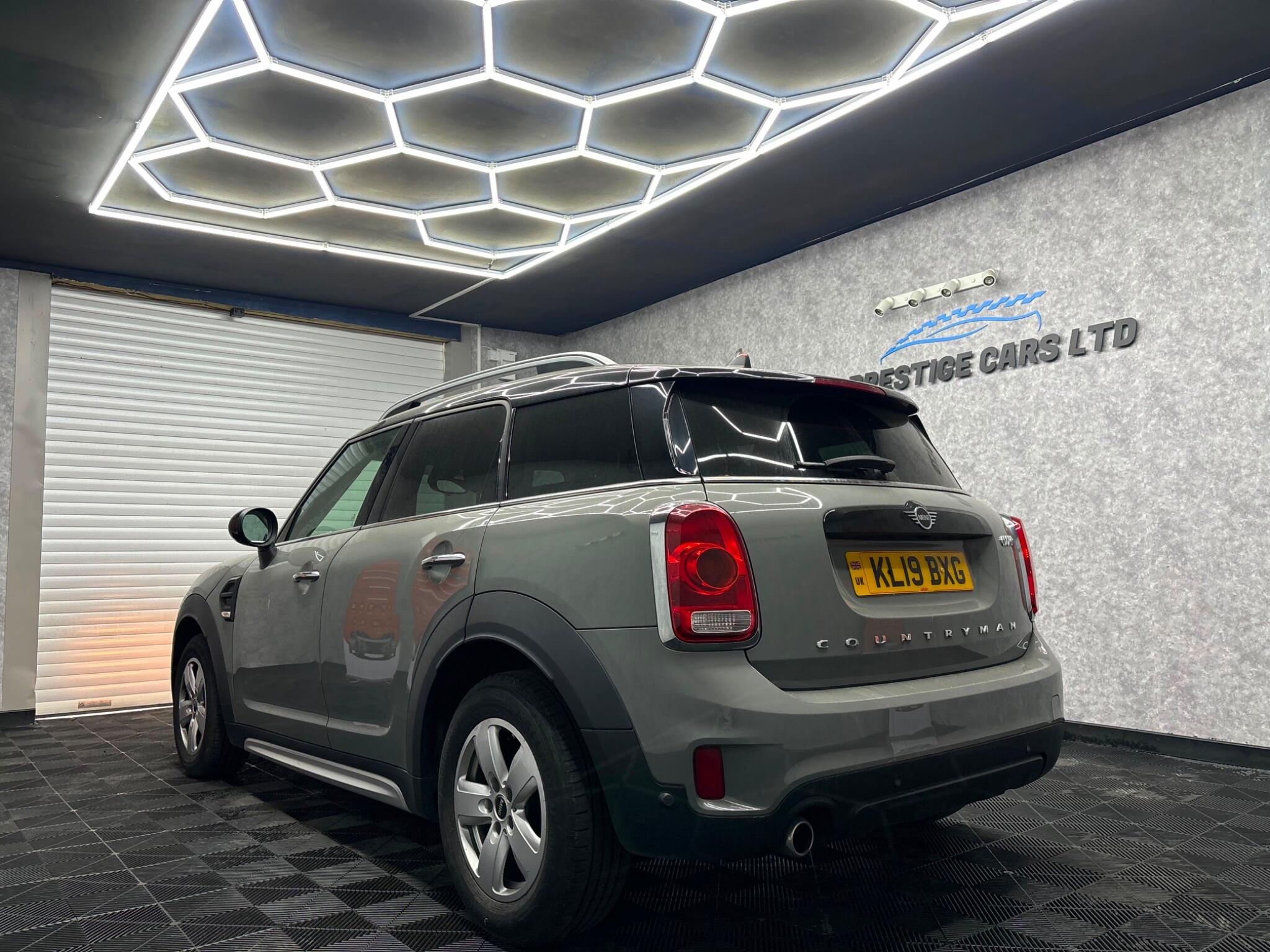 Mini Countryman view 5