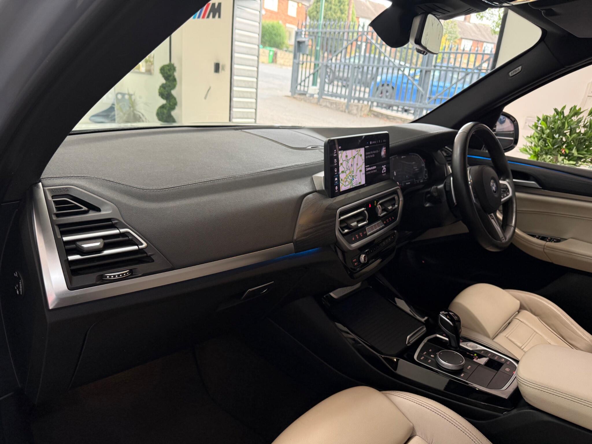 BMW X3 view 32