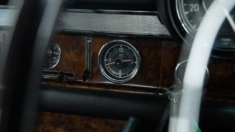Mercedes-Benz 600 view 31