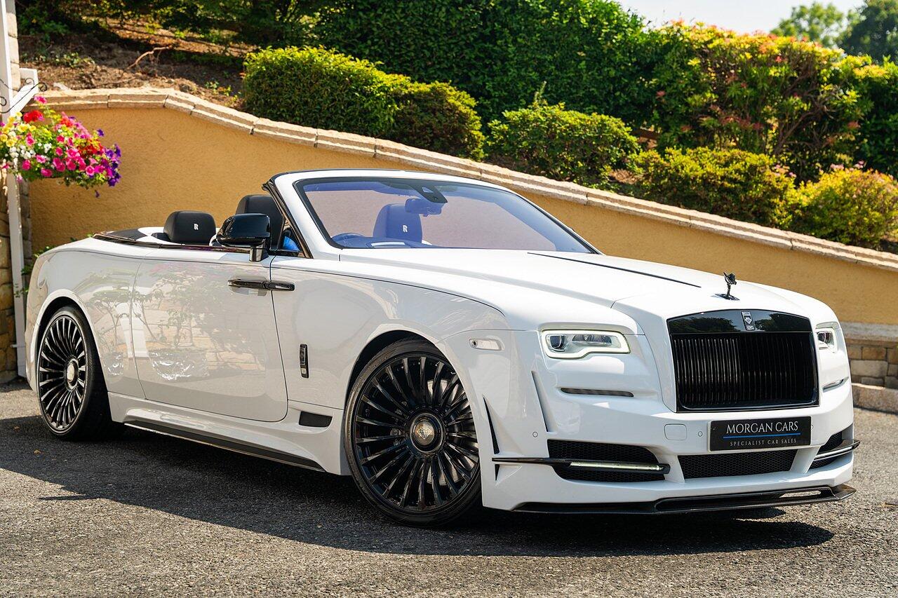 Rolls-Royce Dawn view 26