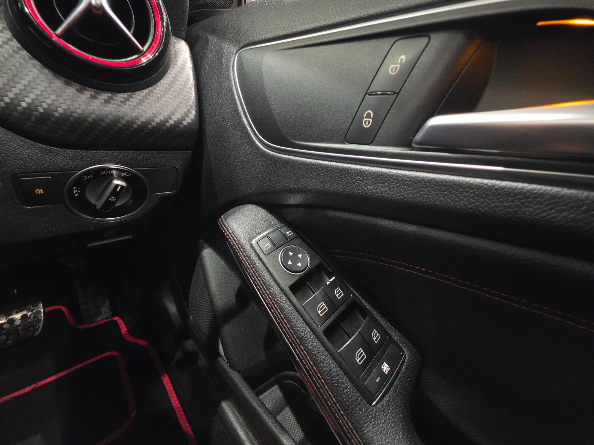 Mercedes-Benz A-Class view 39