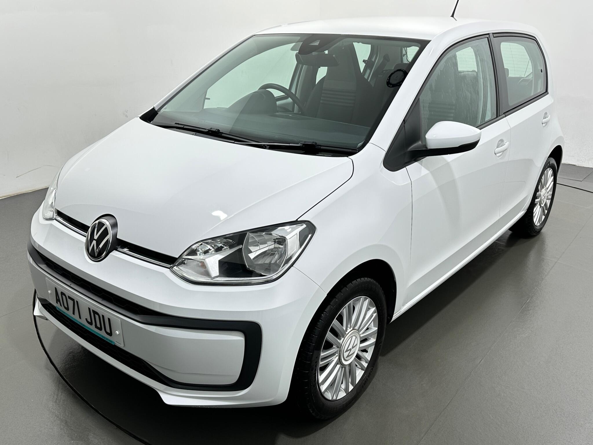 Volkswagen Up! view 49