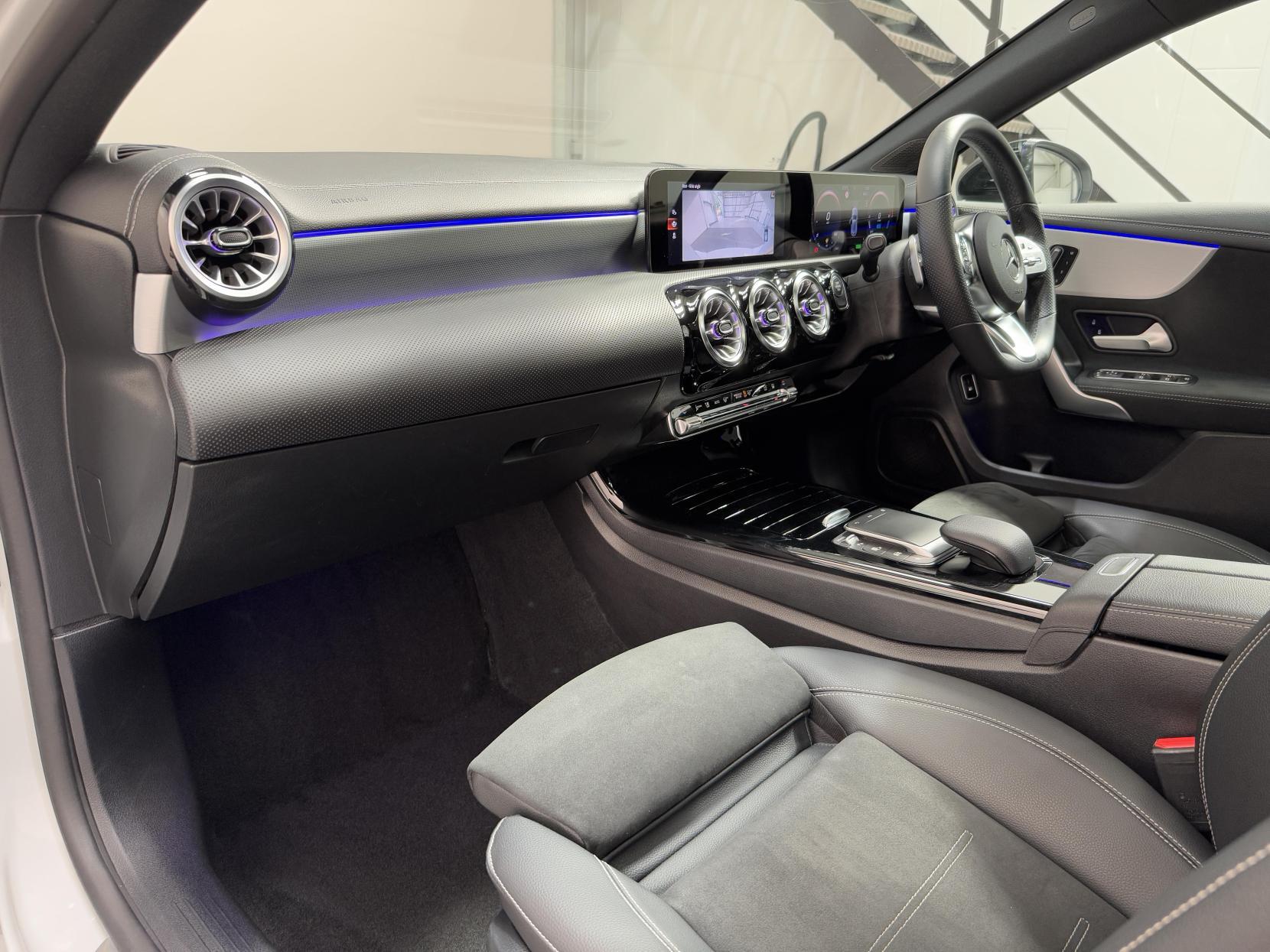 Mercedes-Benz A Class view 52