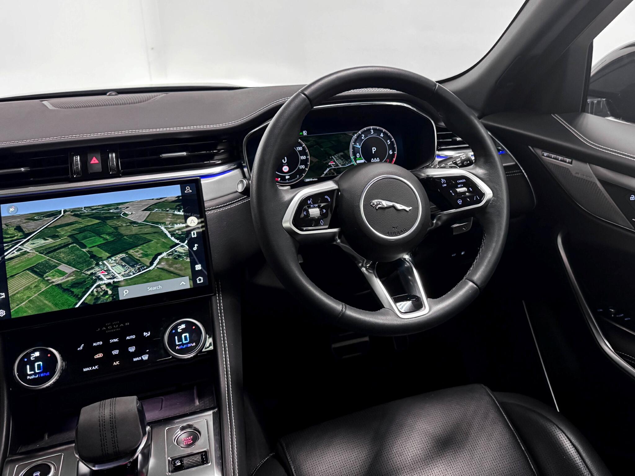 Jaguar F-Pace view 16