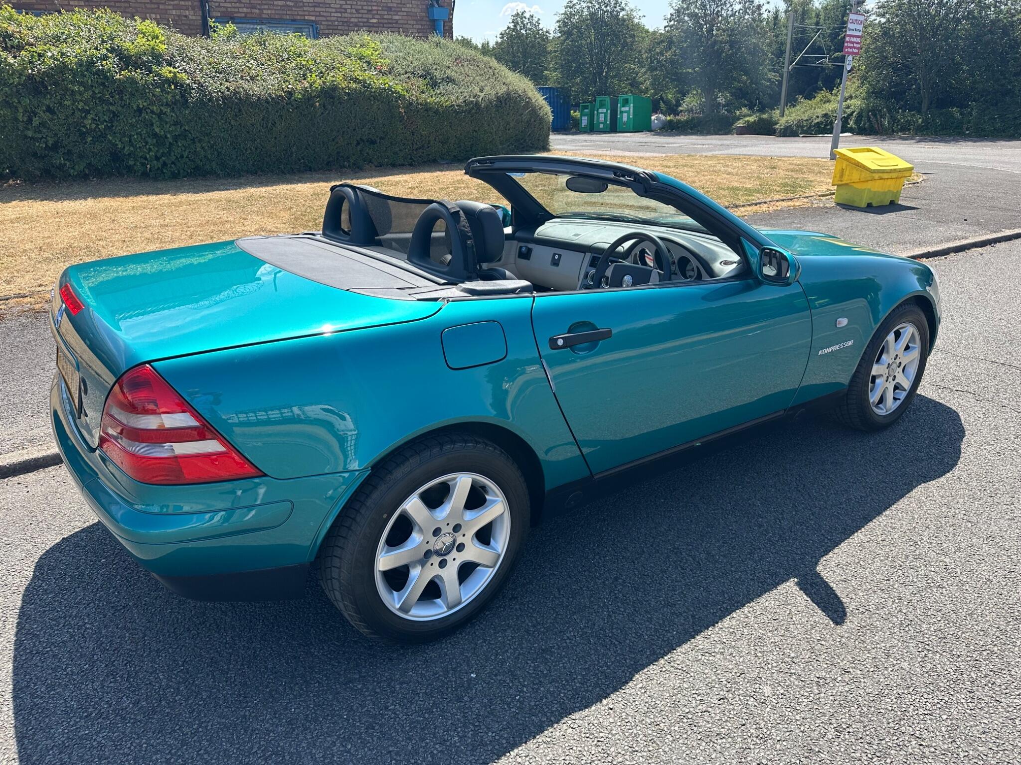 Mercedes-Benz SLK view 25