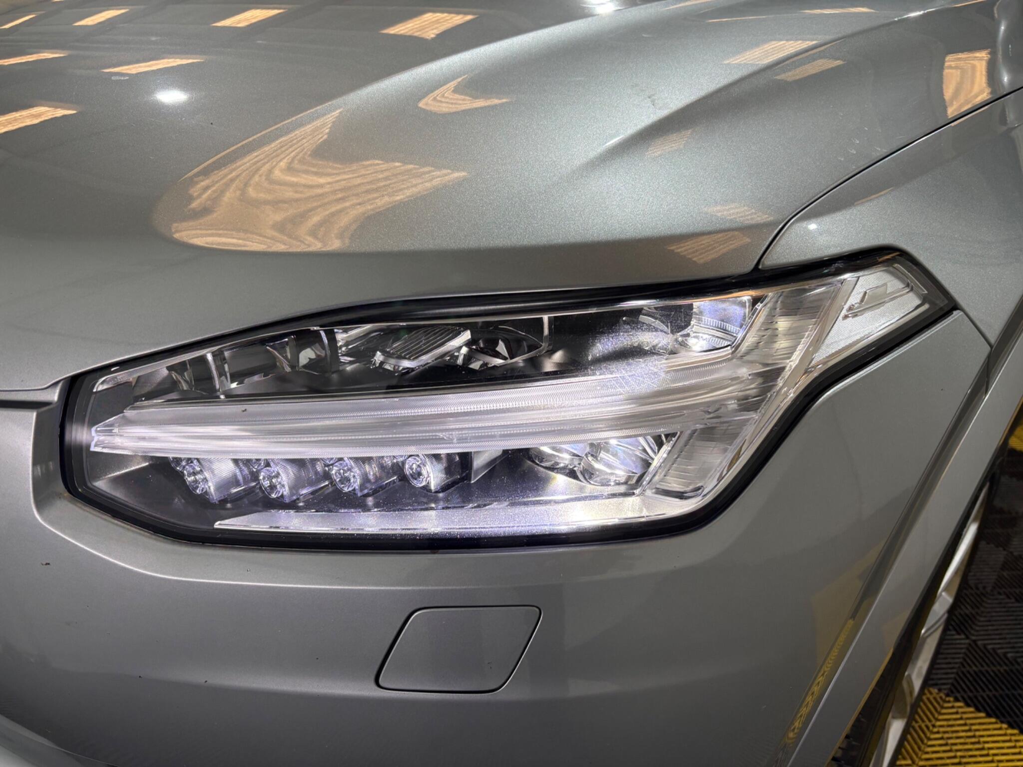 Volvo XC90 view 88