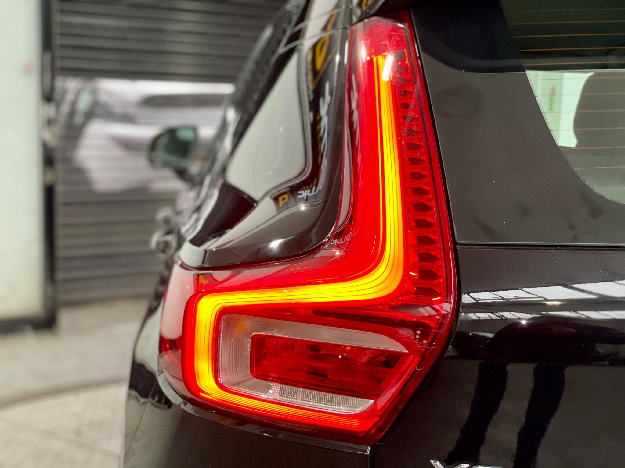 Volvo XC40 view 25