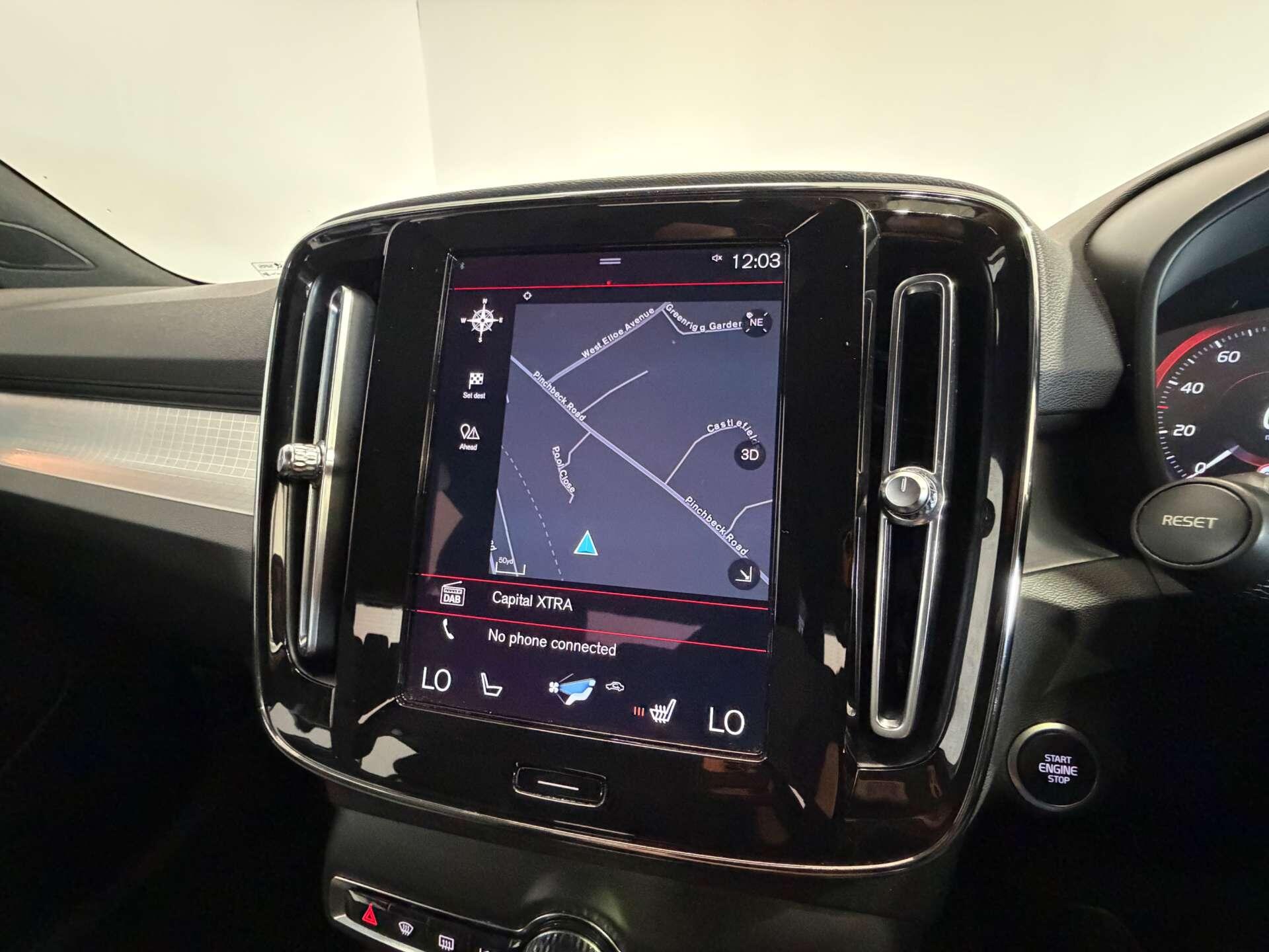 Volvo XC40 view 39