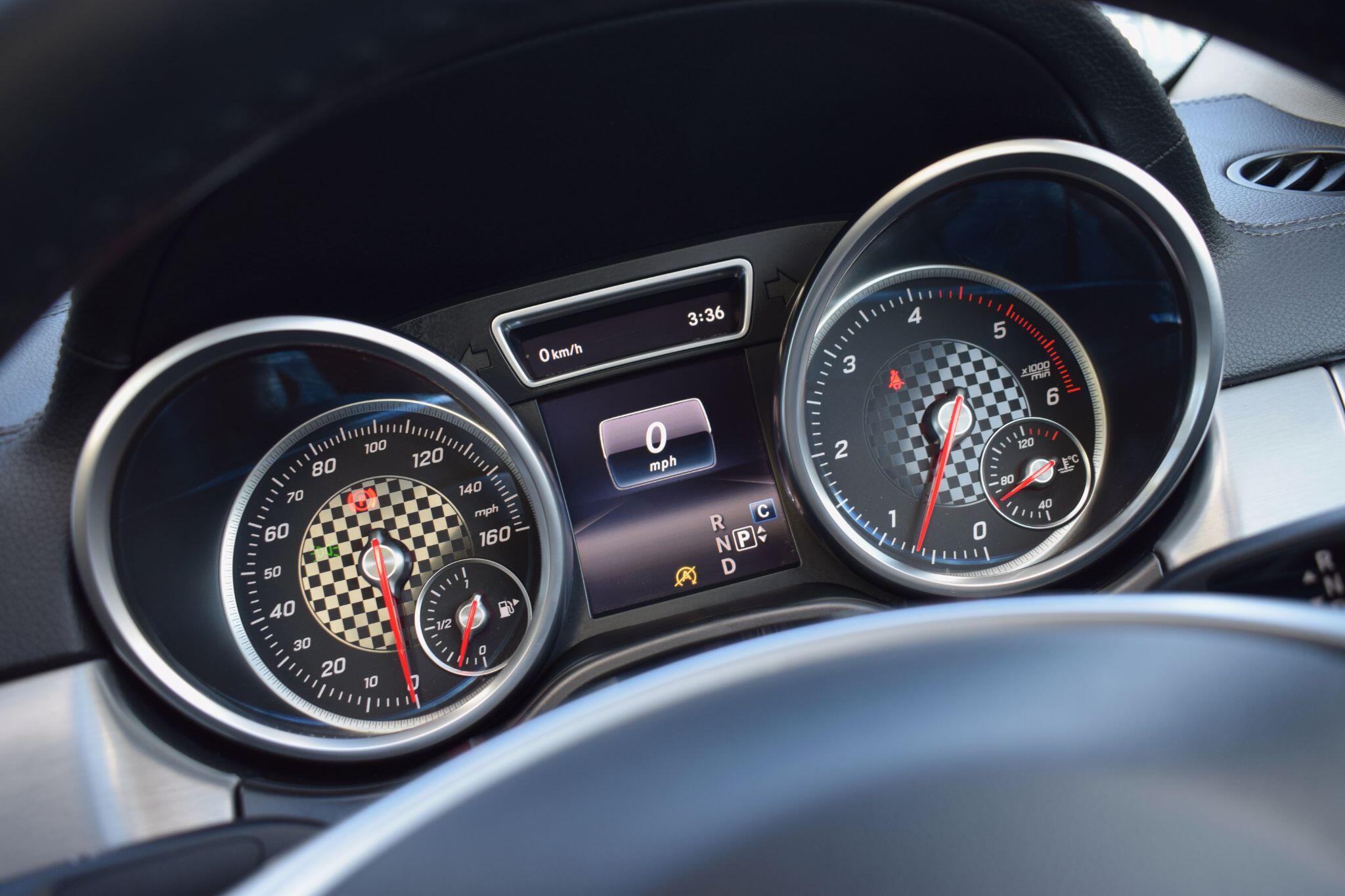 Mercedes-Benz GLE view 21