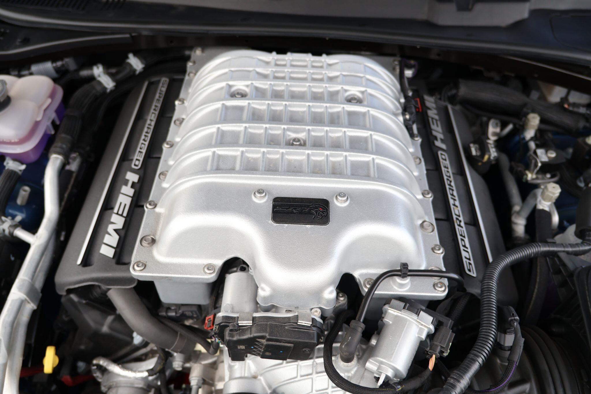 Dodge Challenger view 42