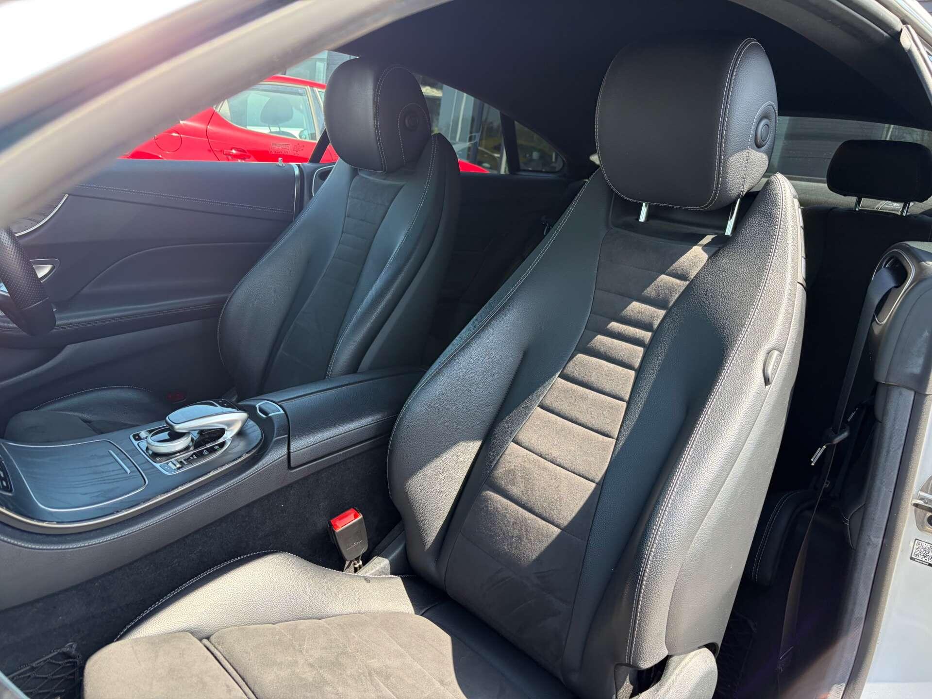 Mercedes-Benz E Class view 18