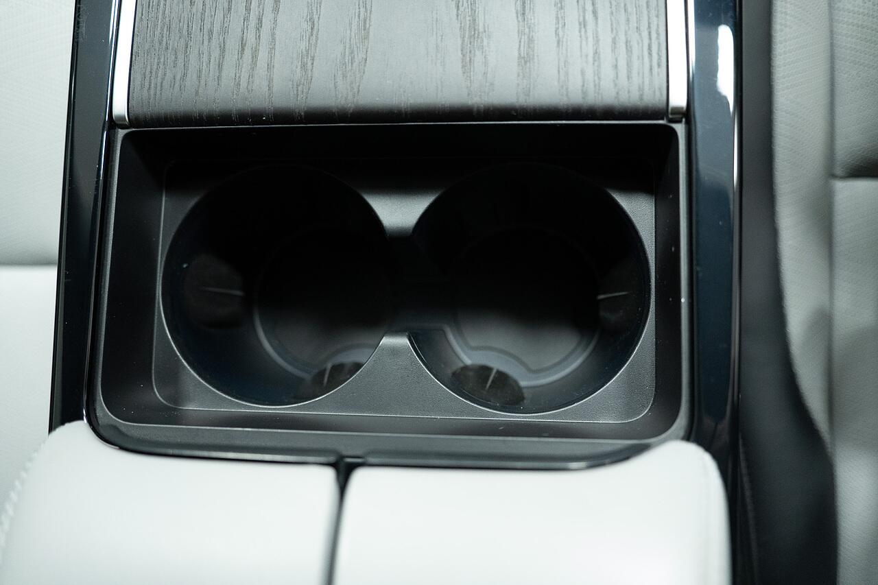 Land Rover Range Rover Evoque view 19