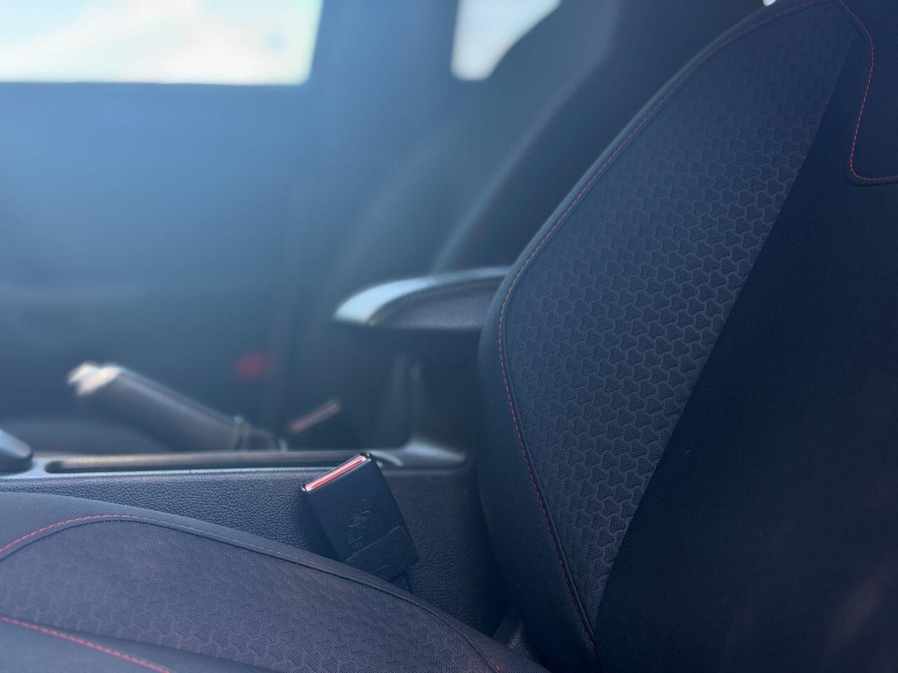 Ford Focus view 94