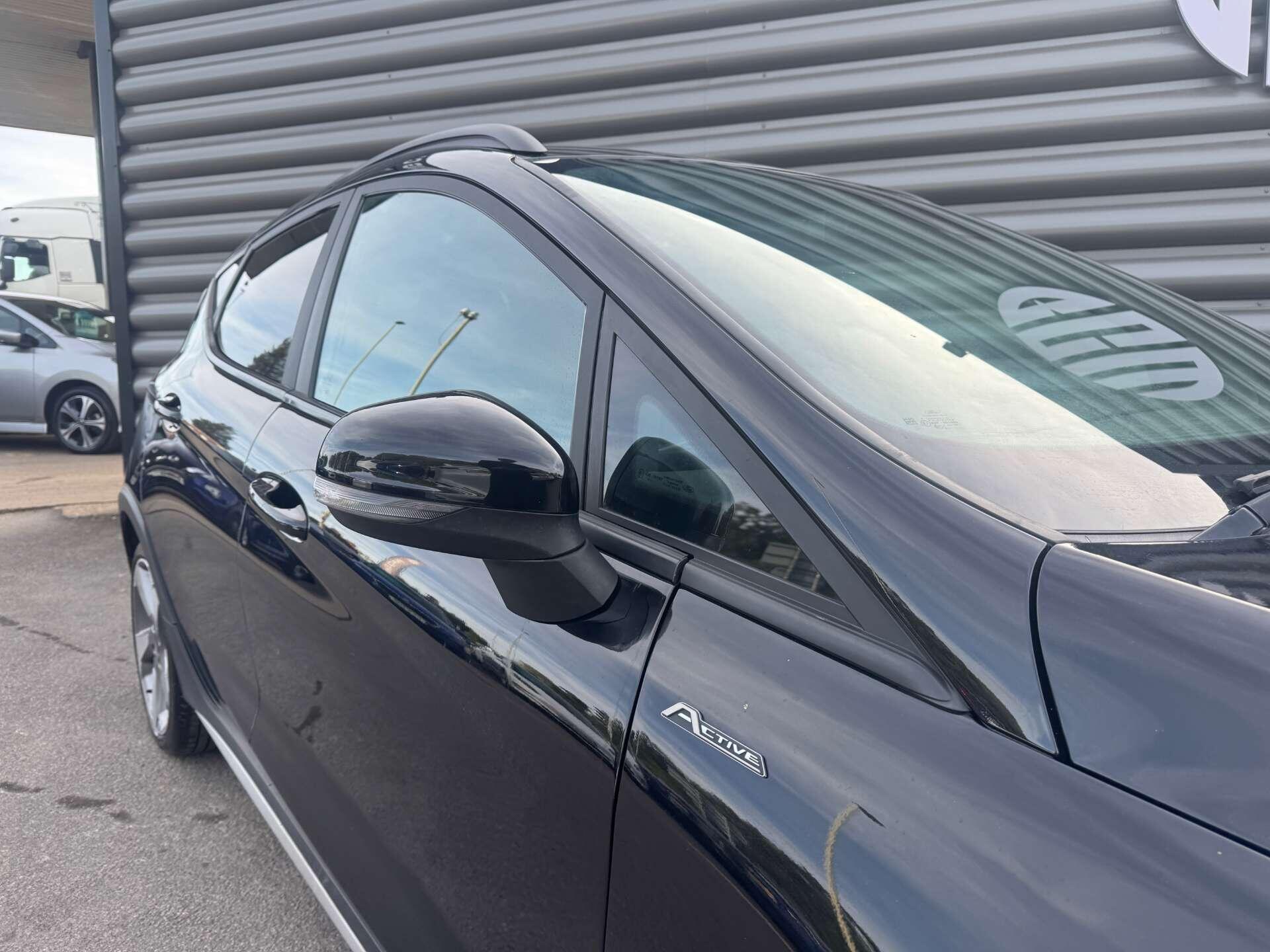 Ford Fiesta view 12