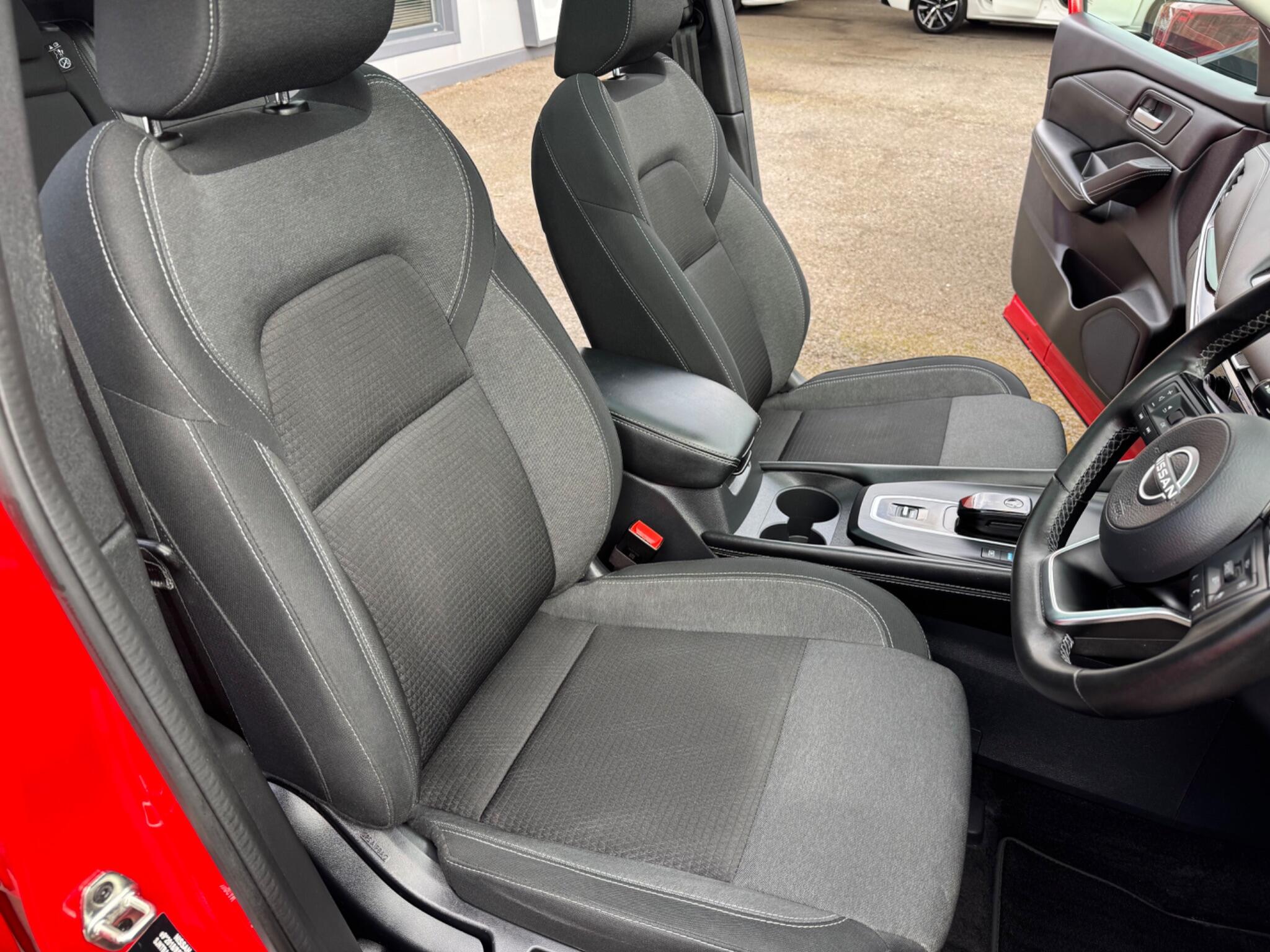 Nissan Qashqai view 18