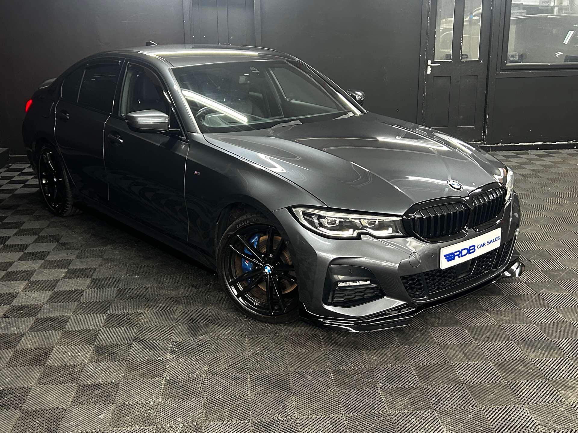 BMW 3 Series view 9