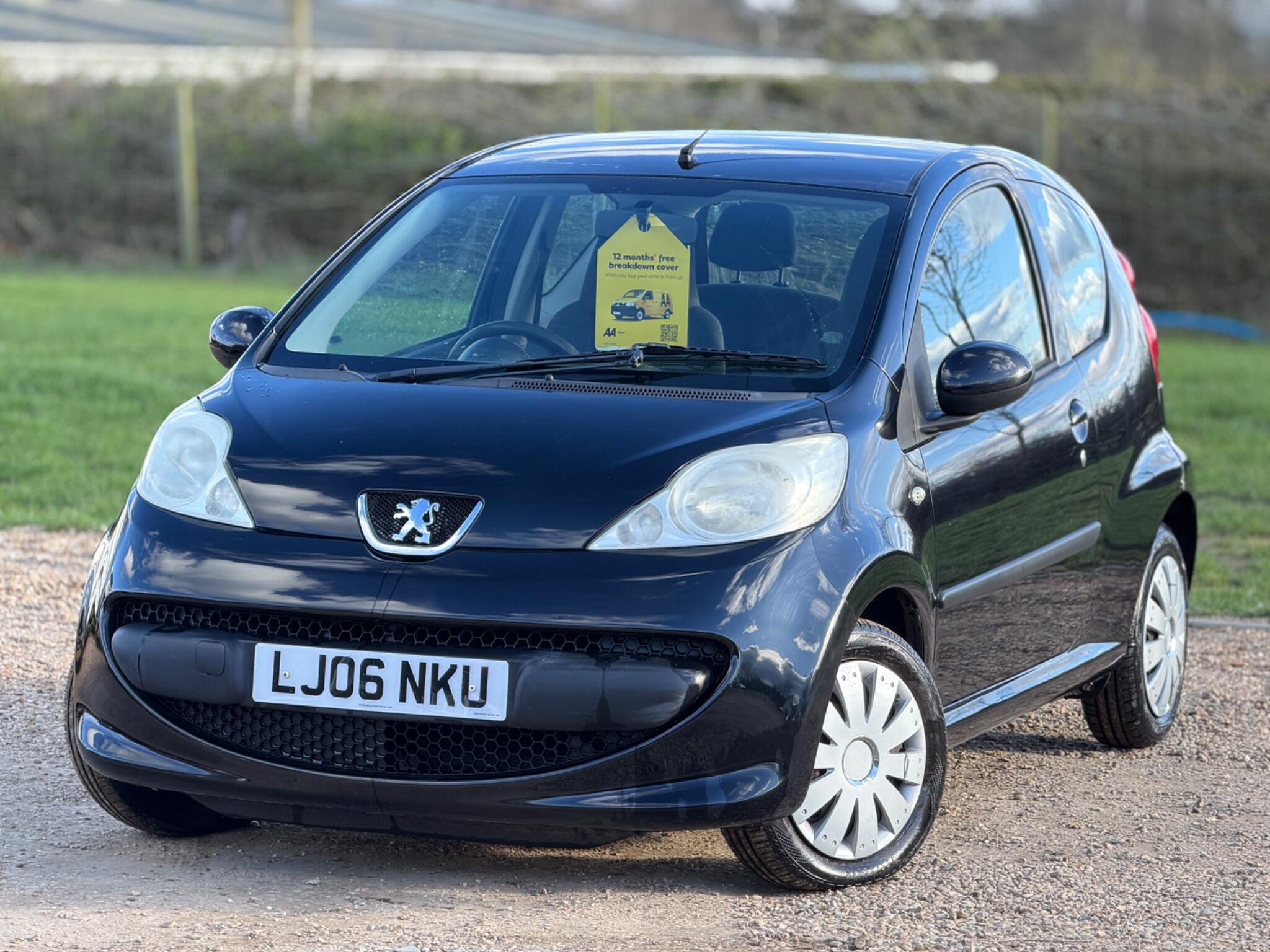 2006 Peugeot 107 1.0 12V Urban 2 Tronic Euro 4 3dr image 3