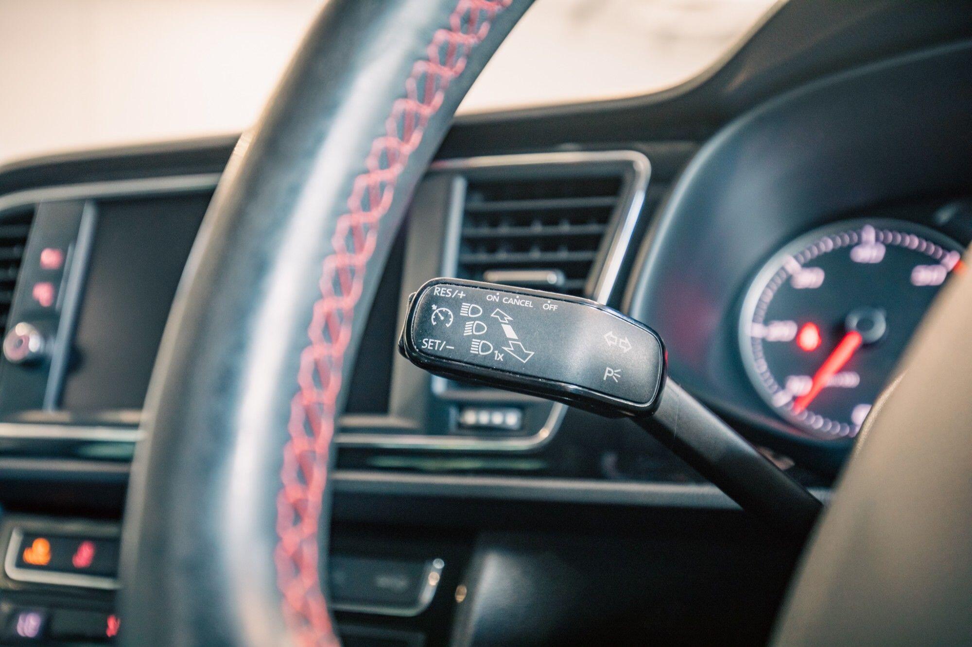 Seat Leon view 13