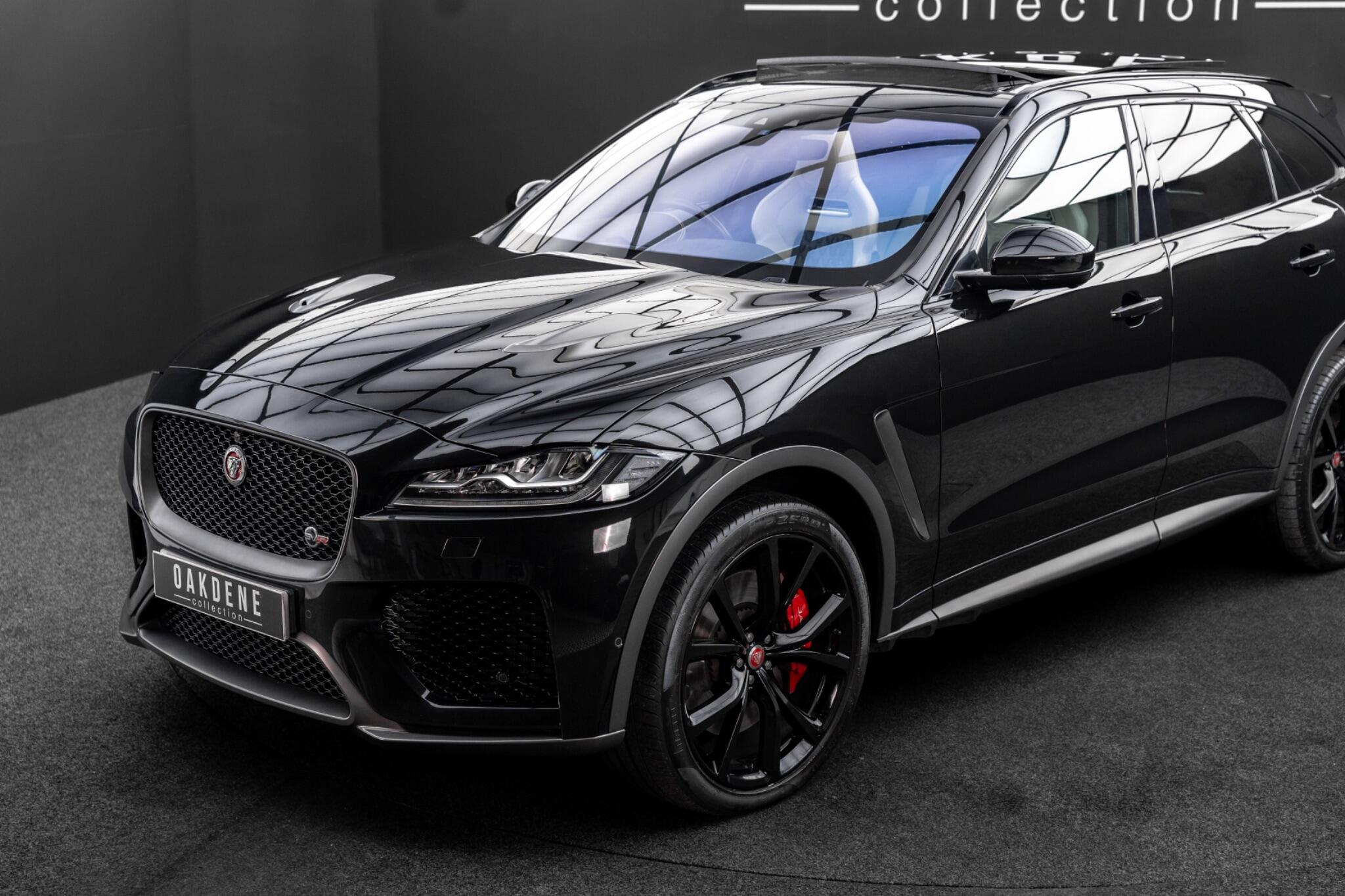 Jaguar F-Pace view 14