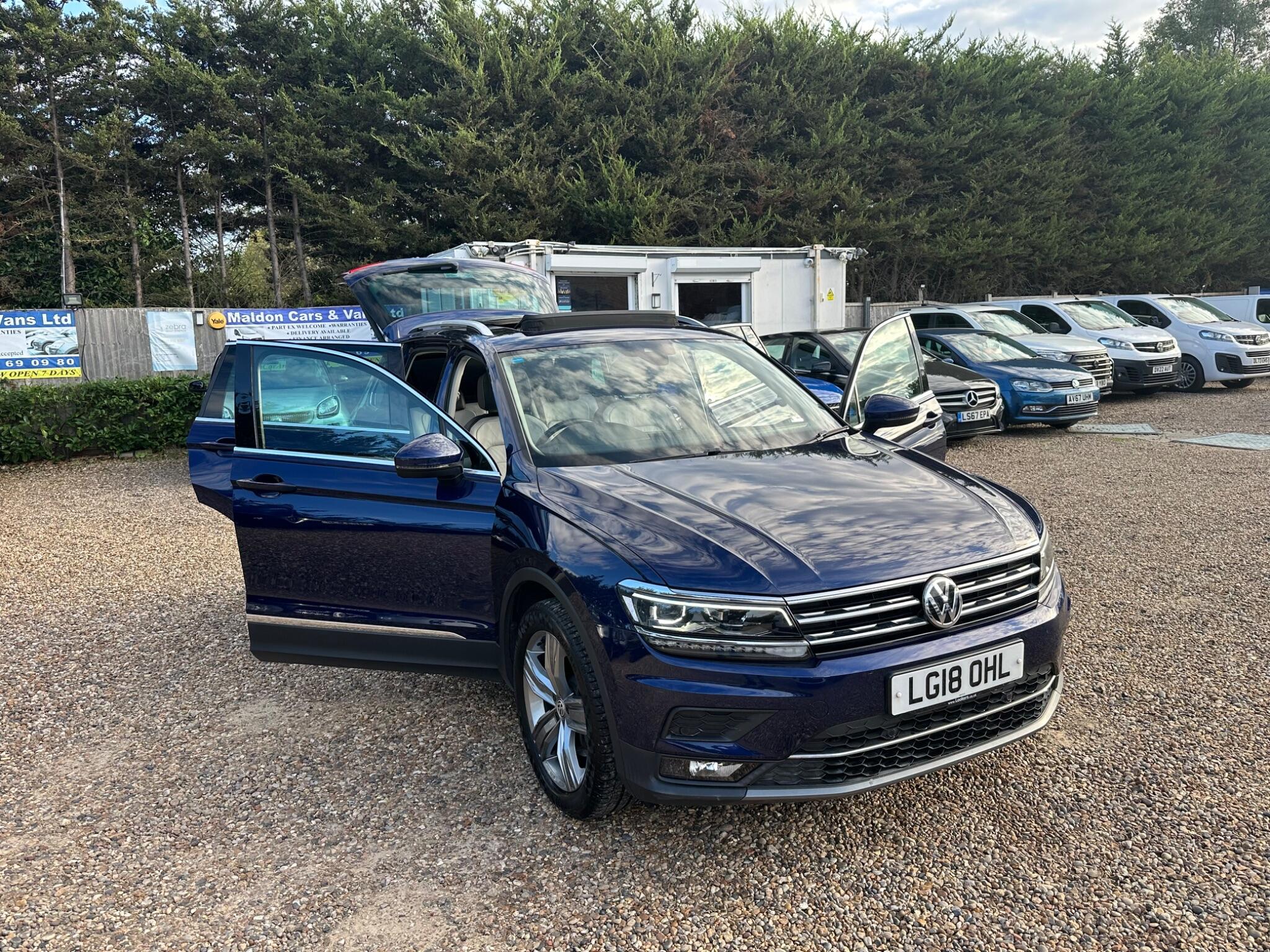 Volkswagen Tiguan view 28