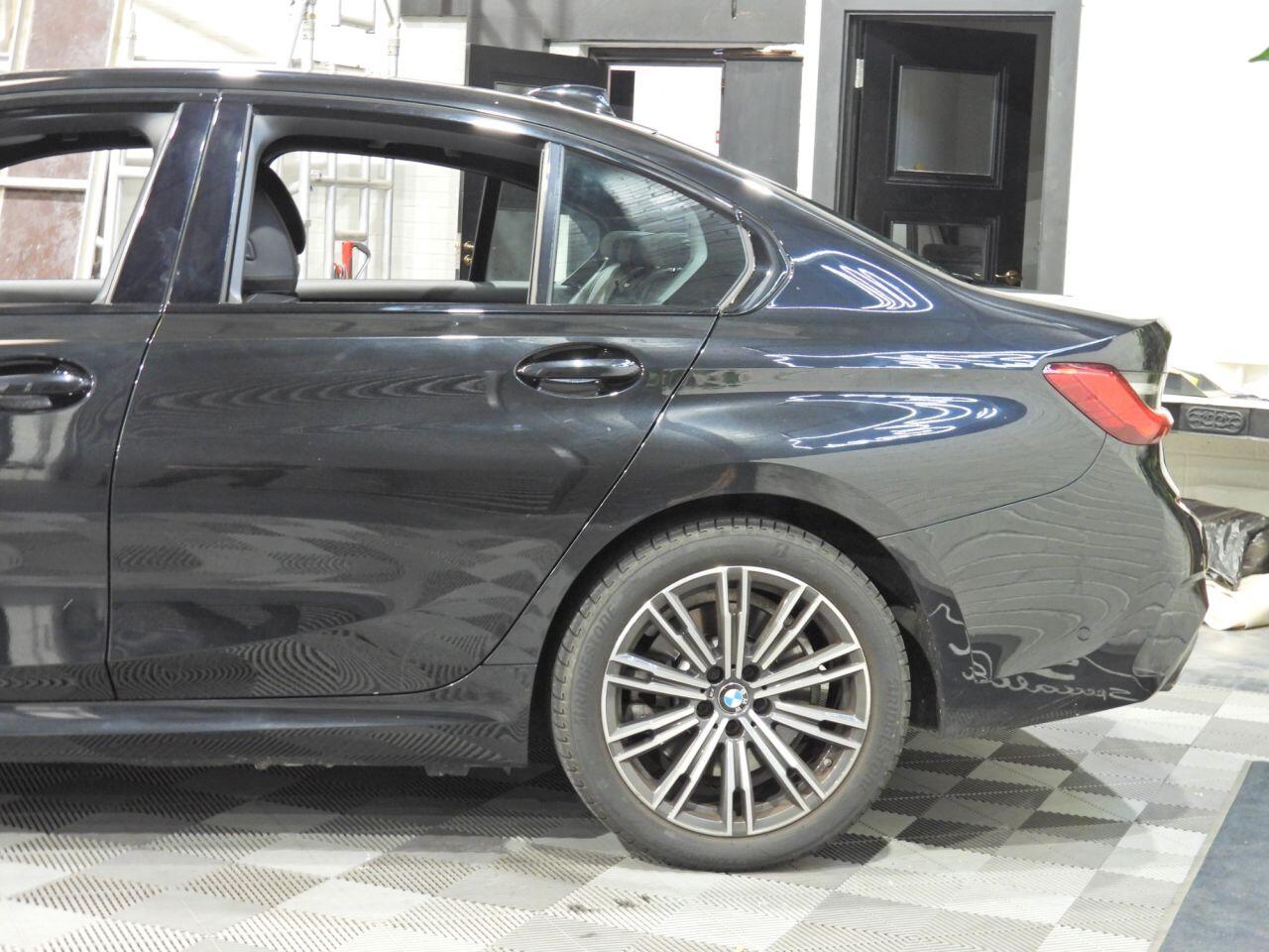 BMW 3 Series view 12
