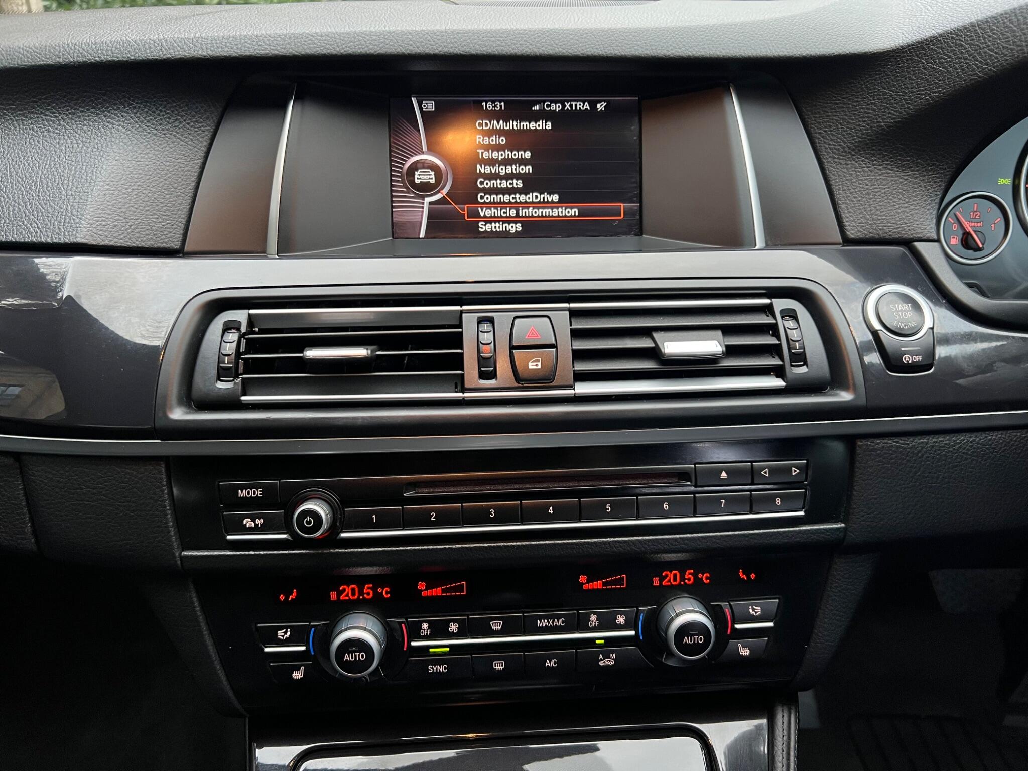 BMW 5 Series view 29