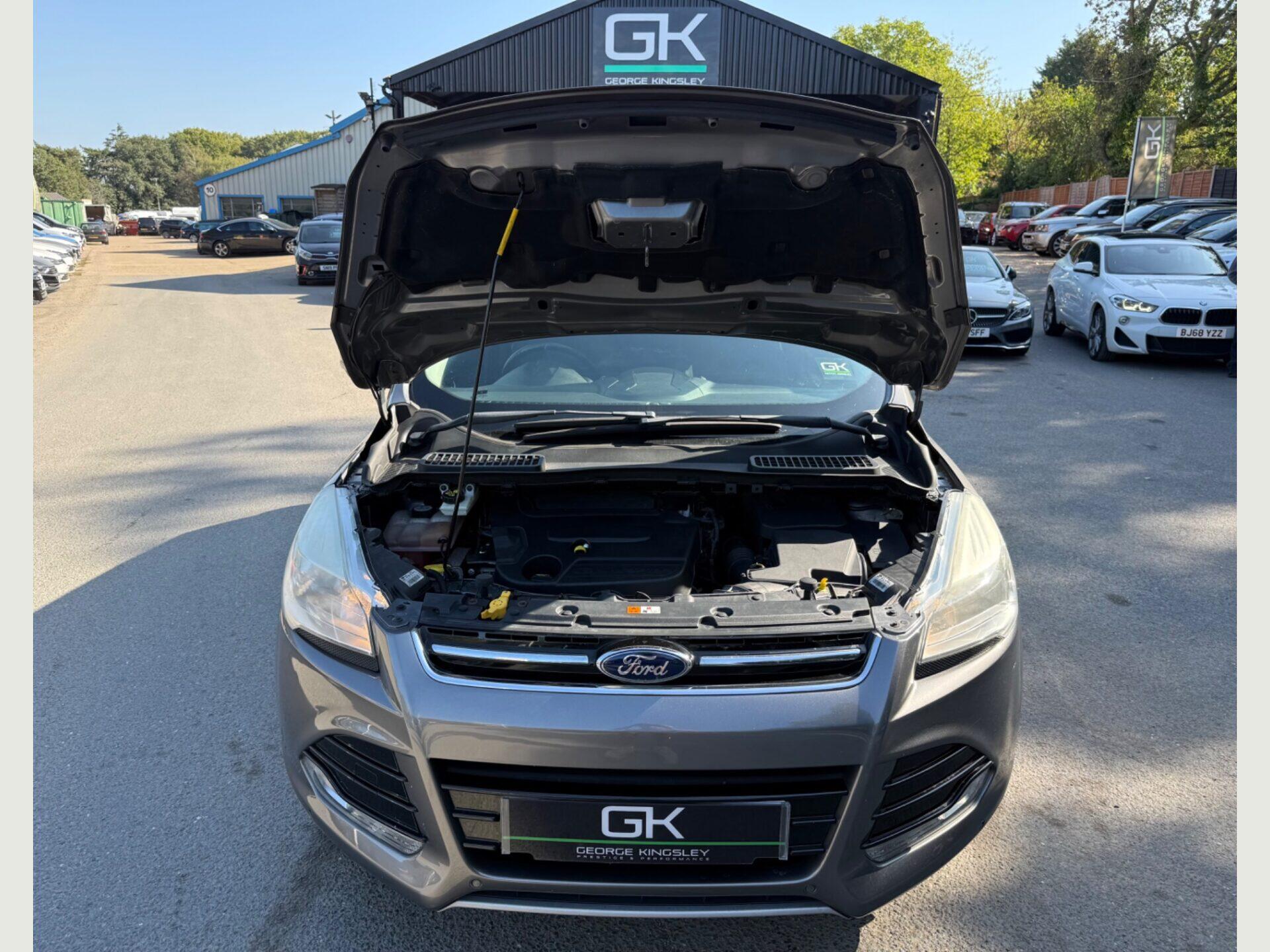 Ford Kuga view 47