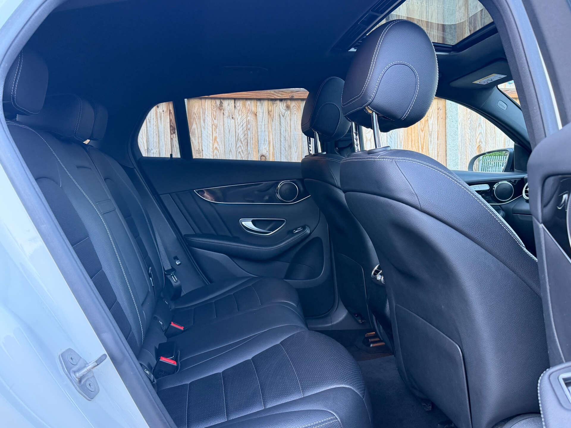 Mercedes-Benz GLC view 22