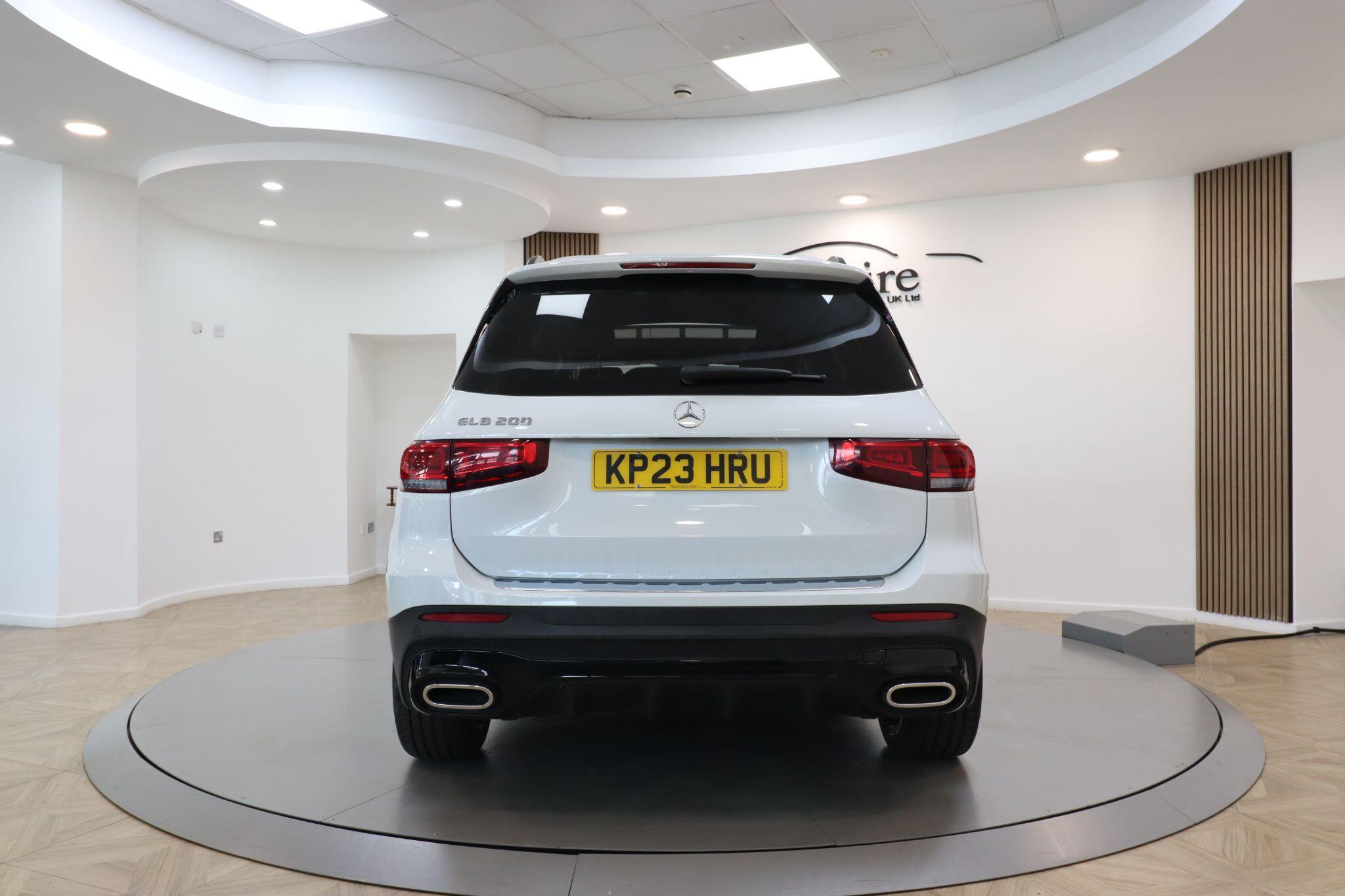 Mercedes-Benz GLB view 7