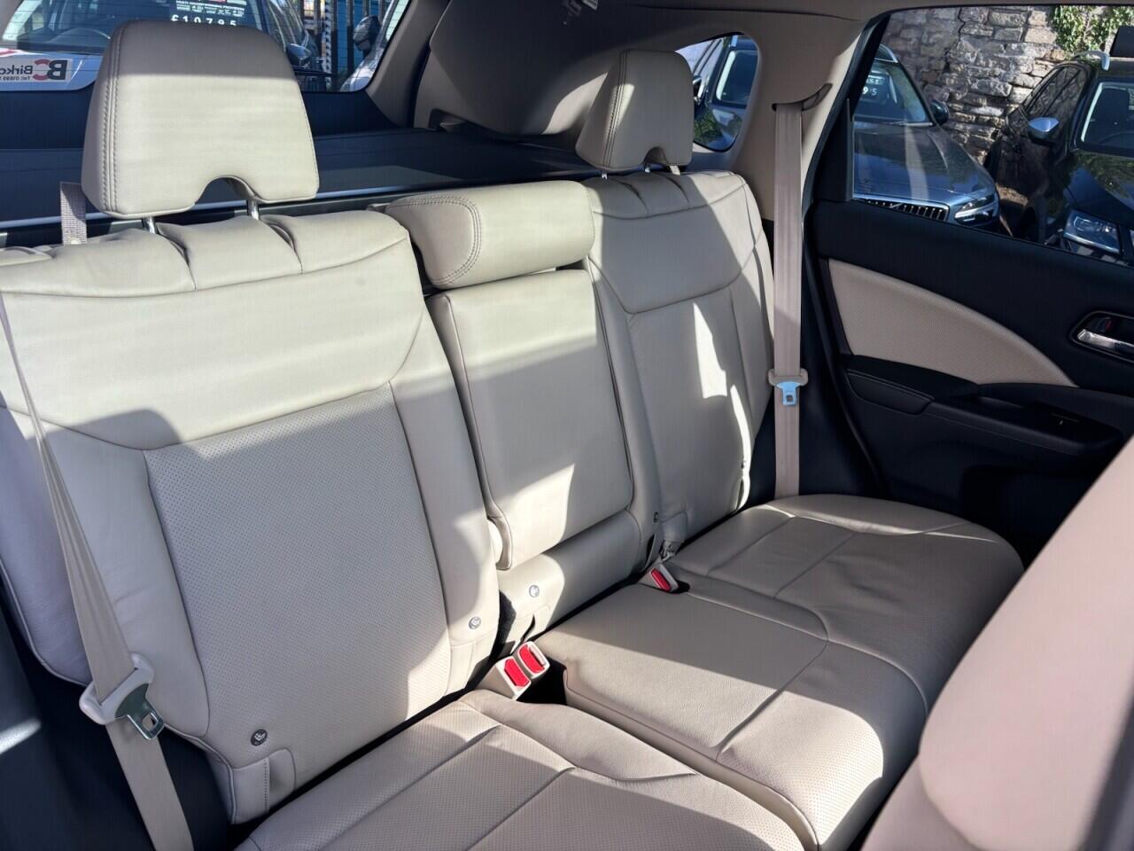 Honda CR-V view 13