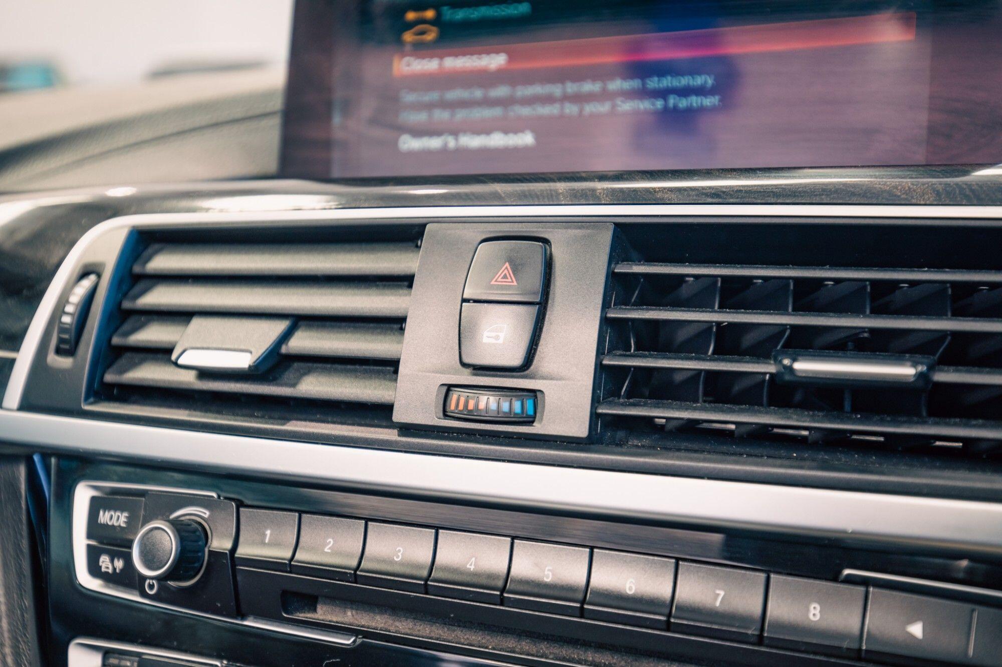 BMW 4 Series view 16