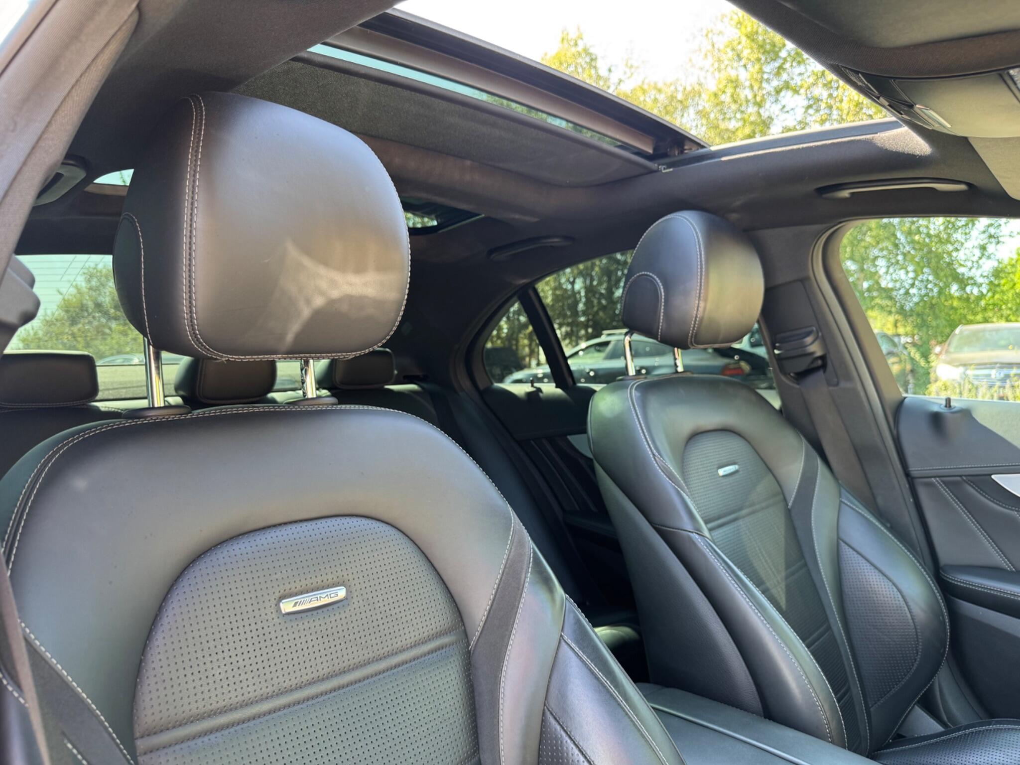 Mercedes-Benz C-Class view 19