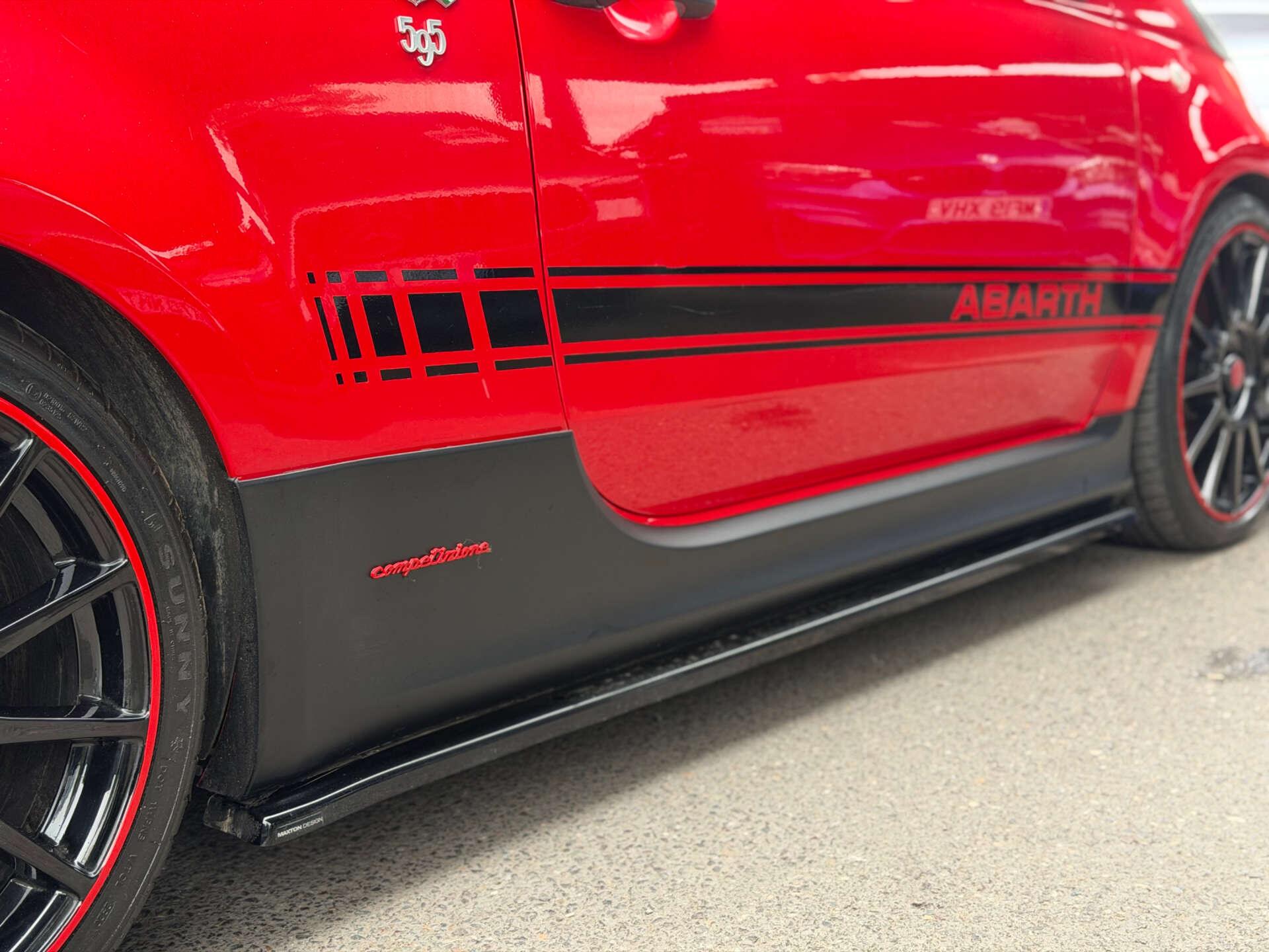 Abarth 595 view 28
