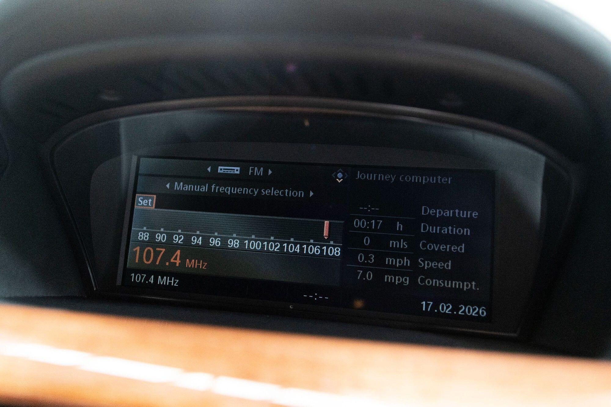 BMW M6 view 14