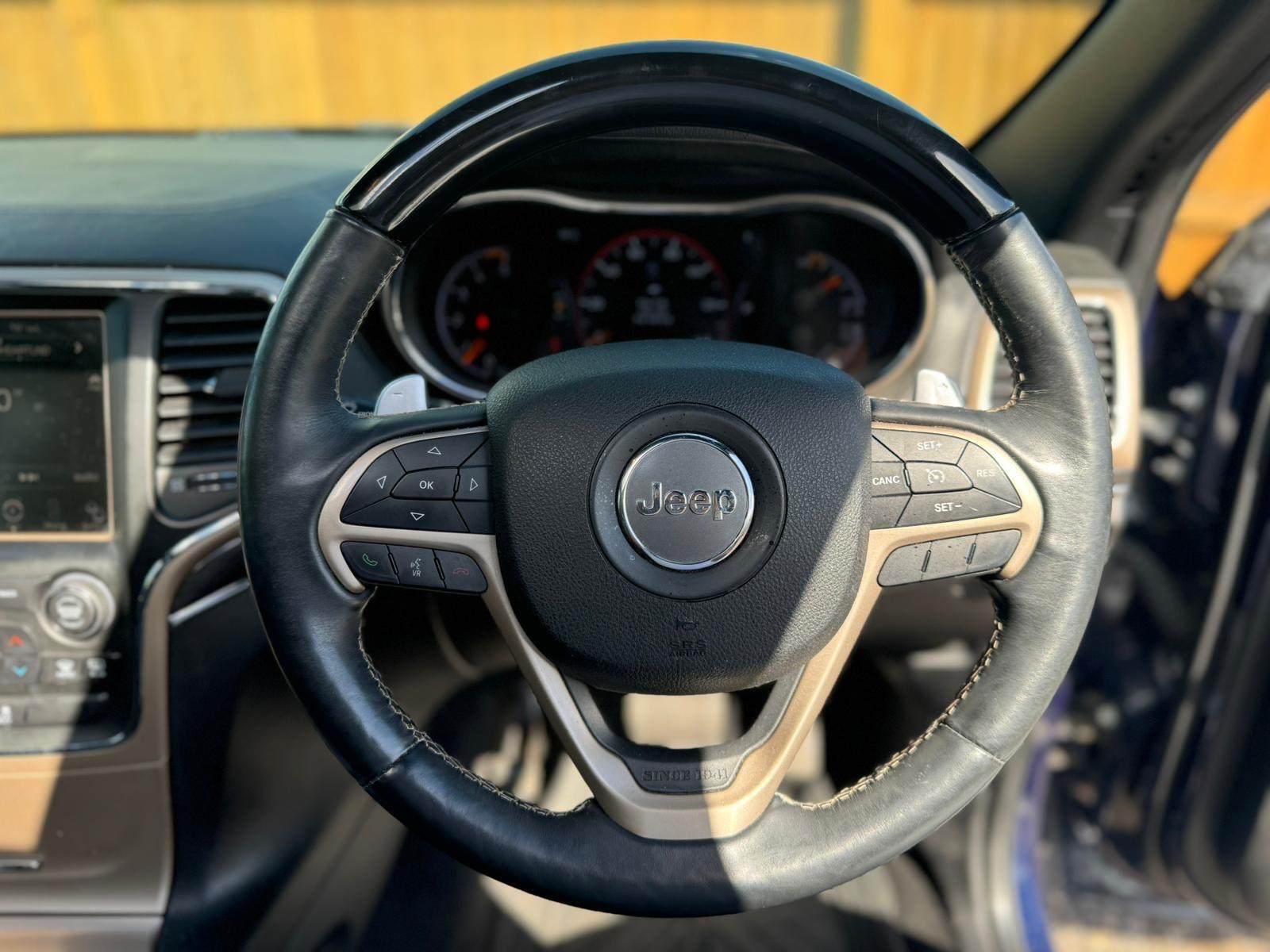 Jeep Grand Cherokee view 55