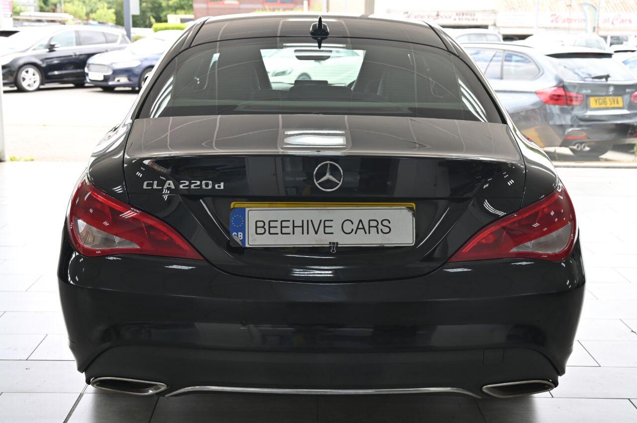 Mercedes-Benz Cla view 9