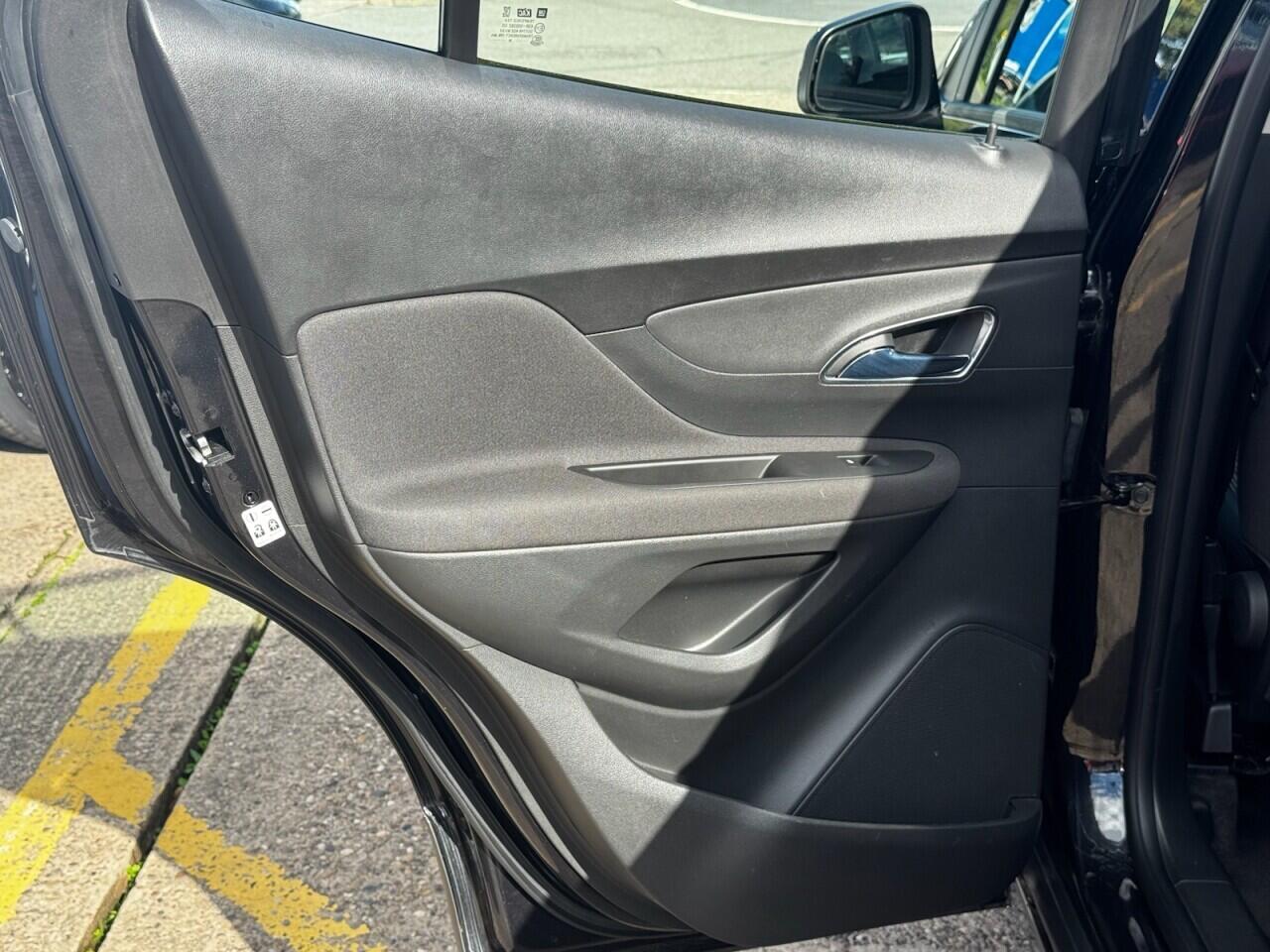 Vauxhall Mokka view 30
