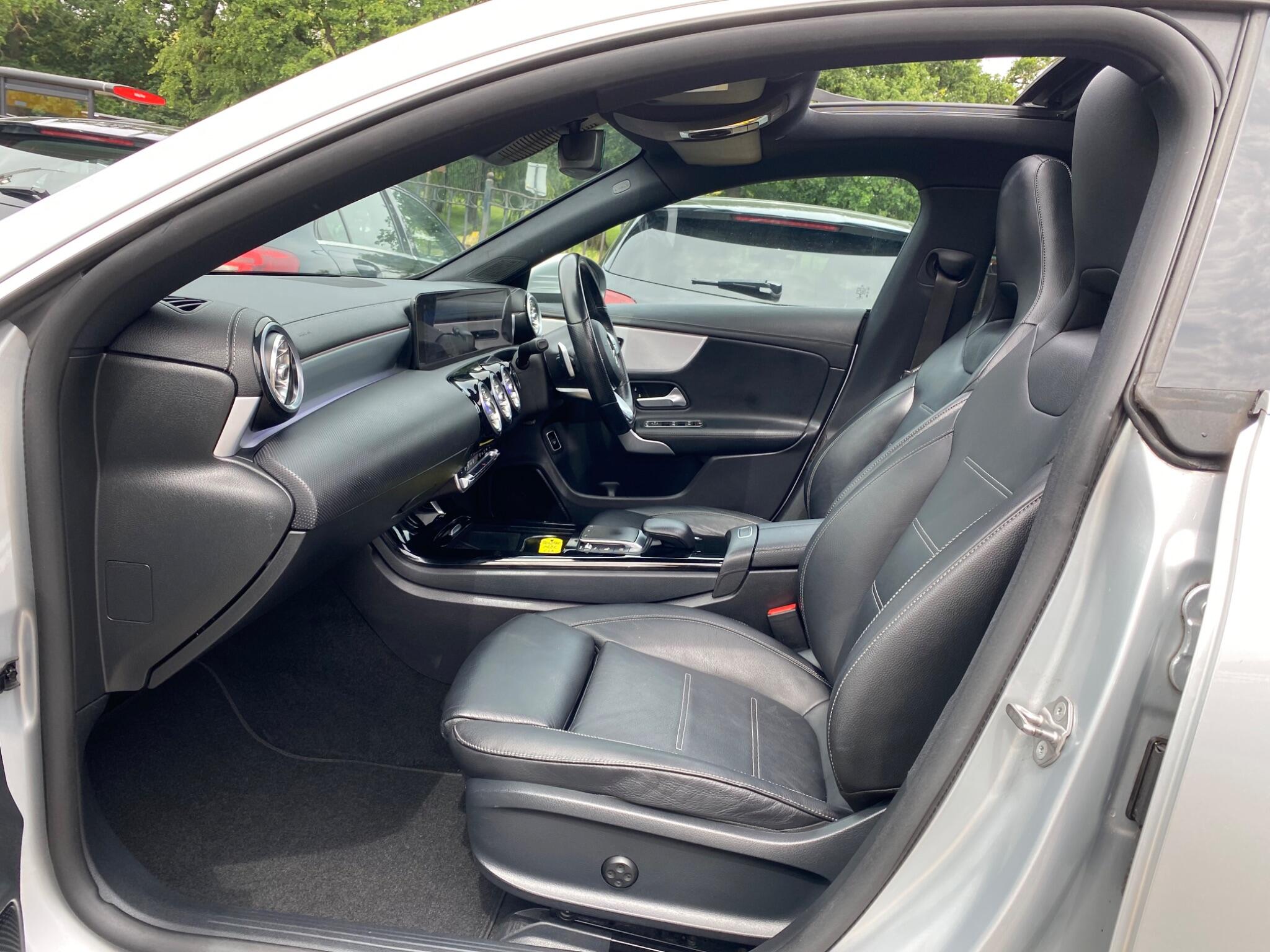 Mercedes-Benz Cla view 38