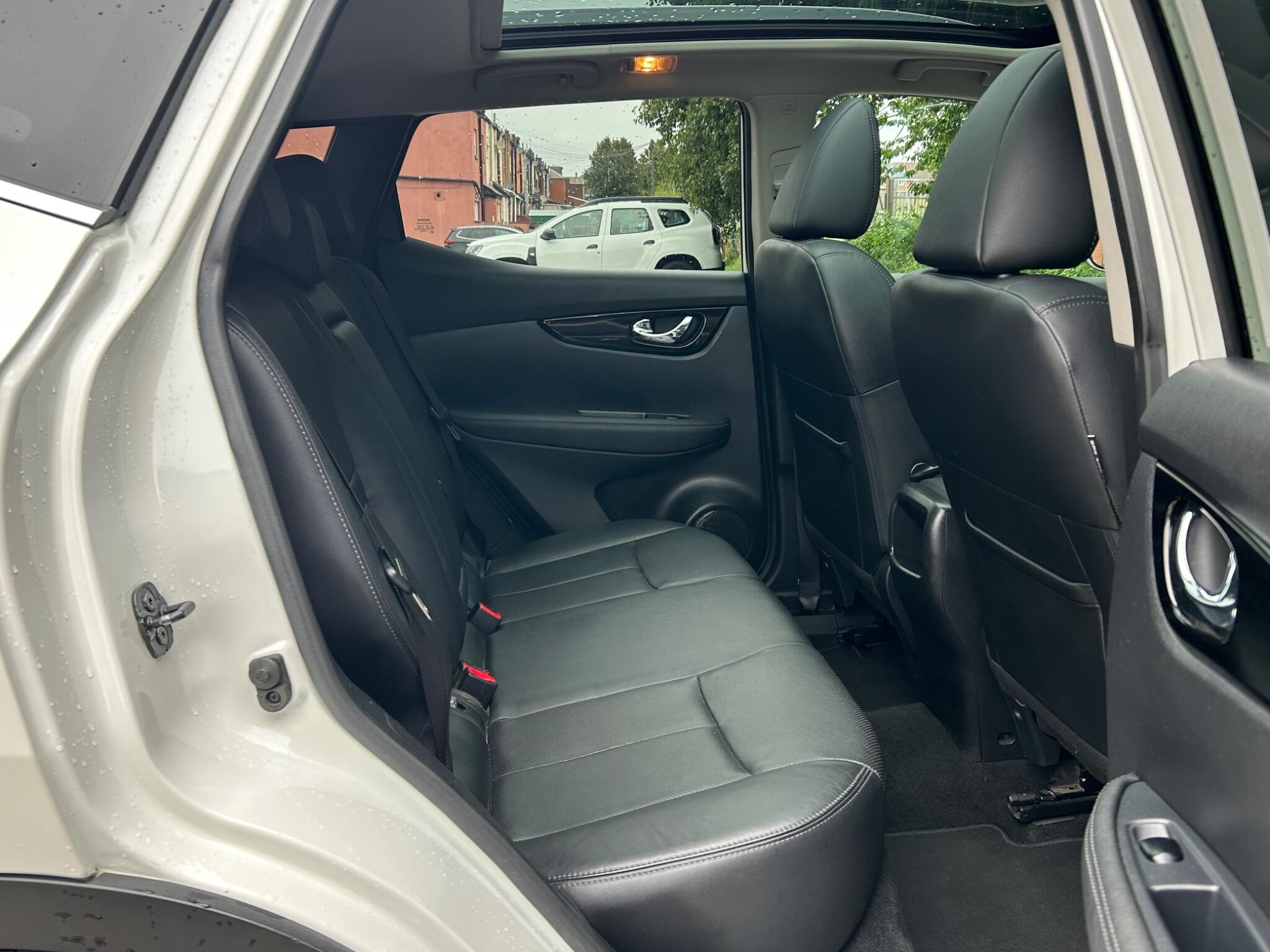 Nissan Qashqai view 23