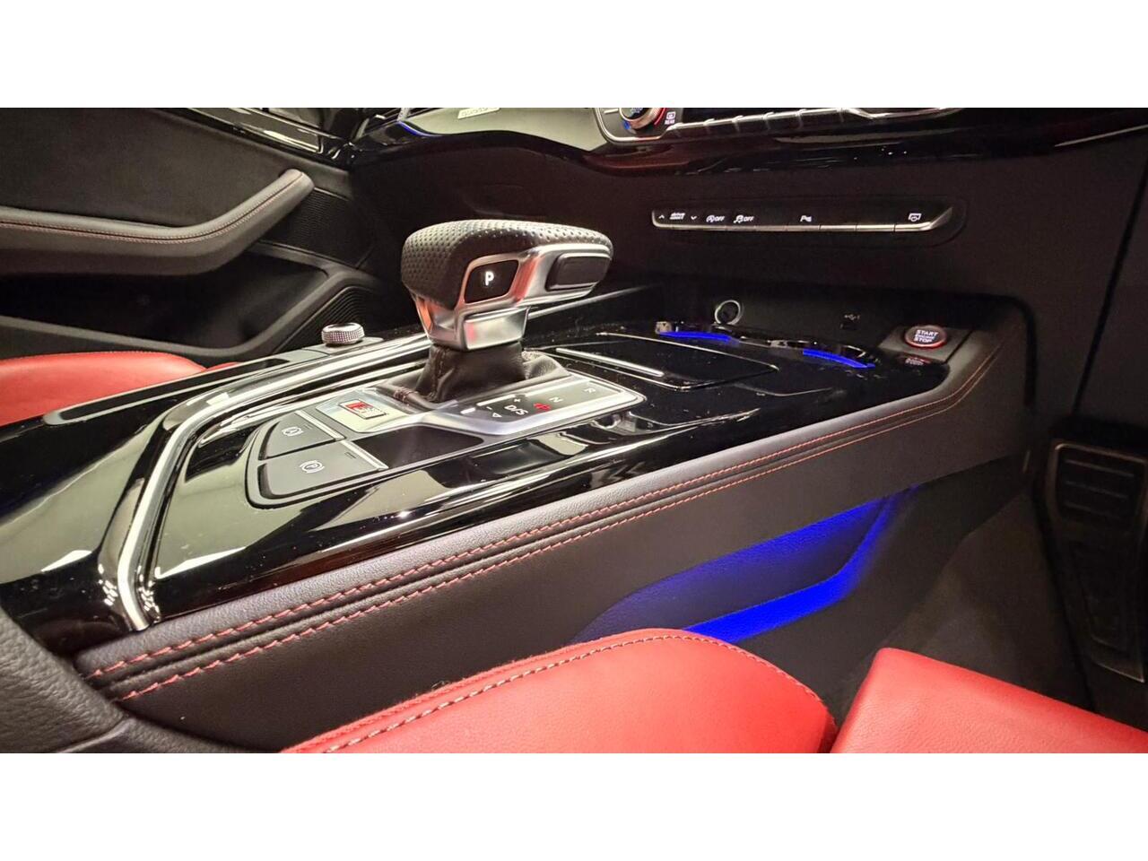 Audi S5 view 20