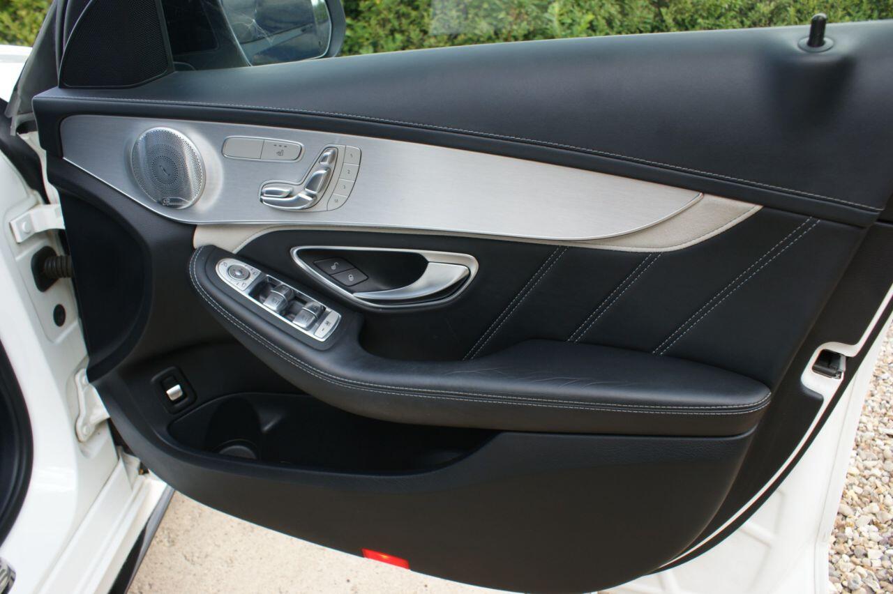 Mercedes-Benz C Class view 45