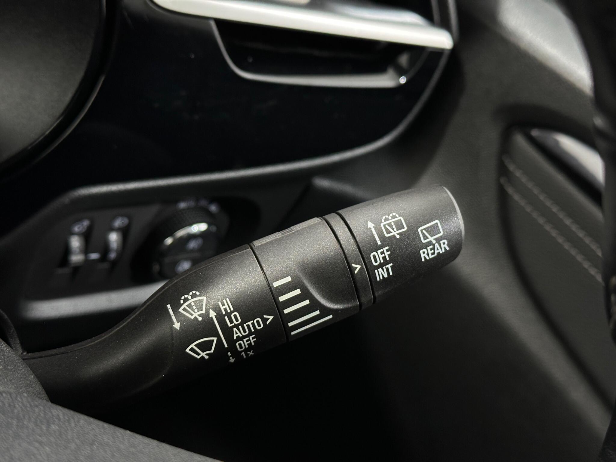 Vauxhall Corsa view 17