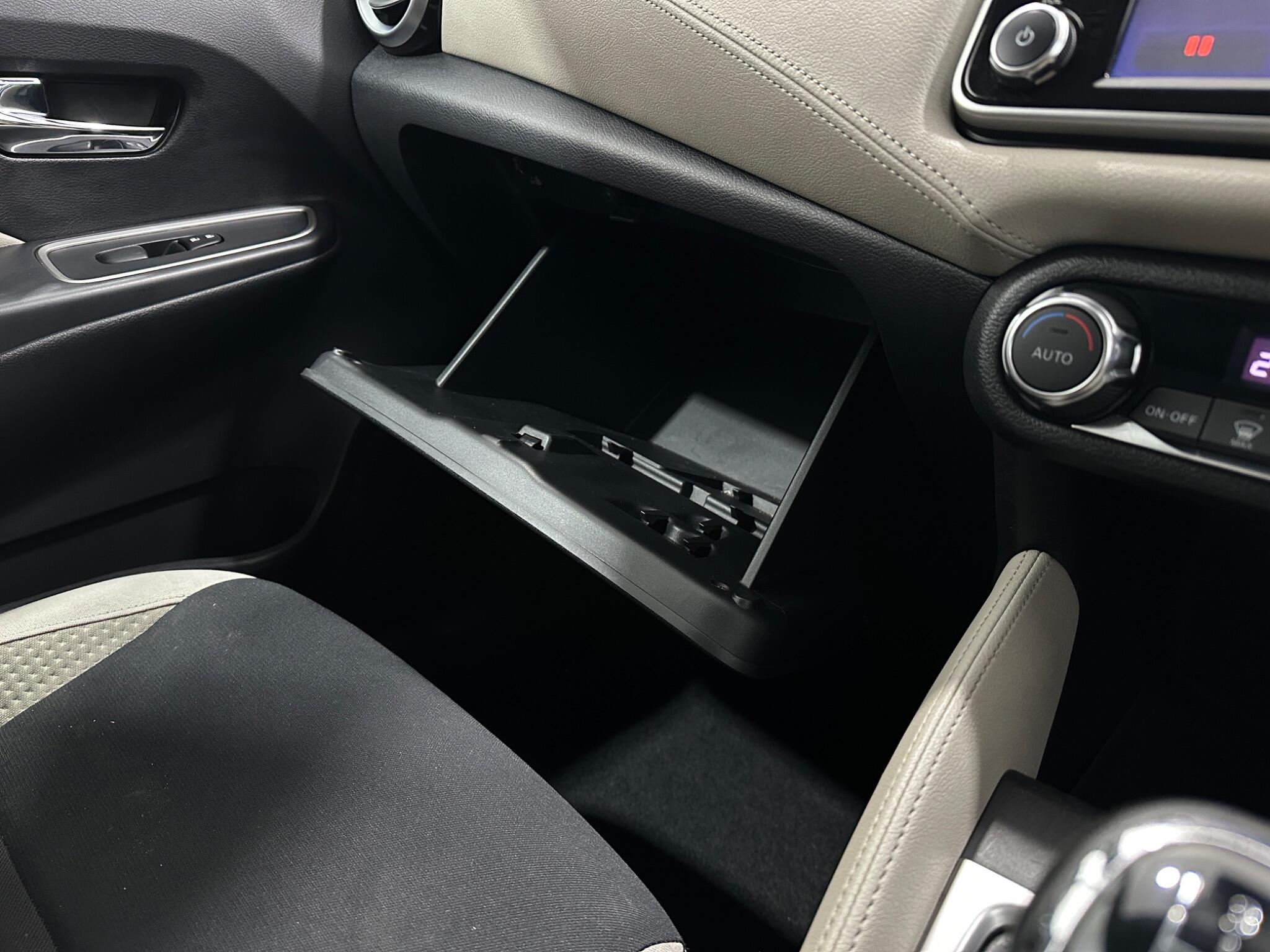 Nissan Micra view 27