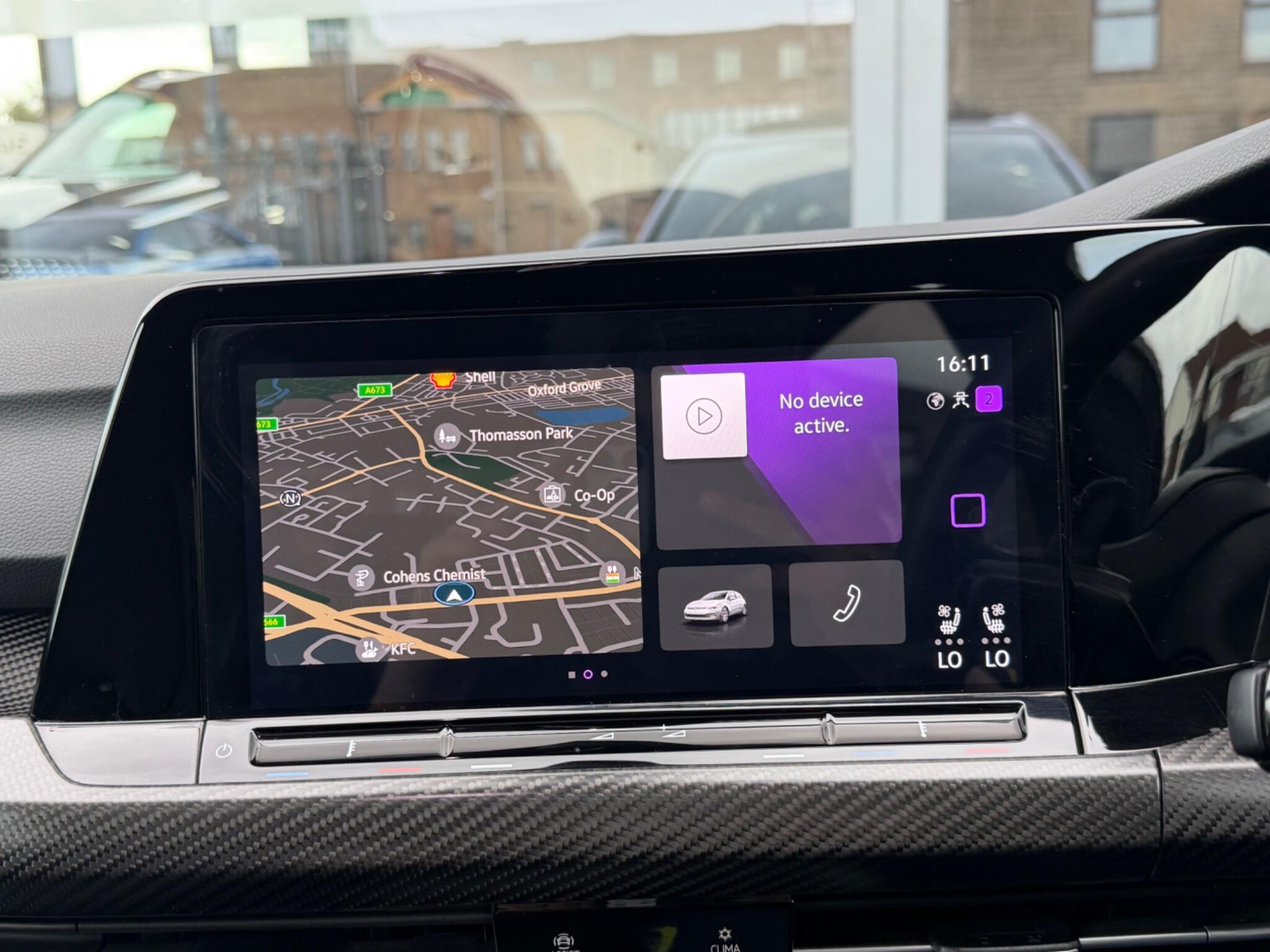 Volkswagen Golf view 21